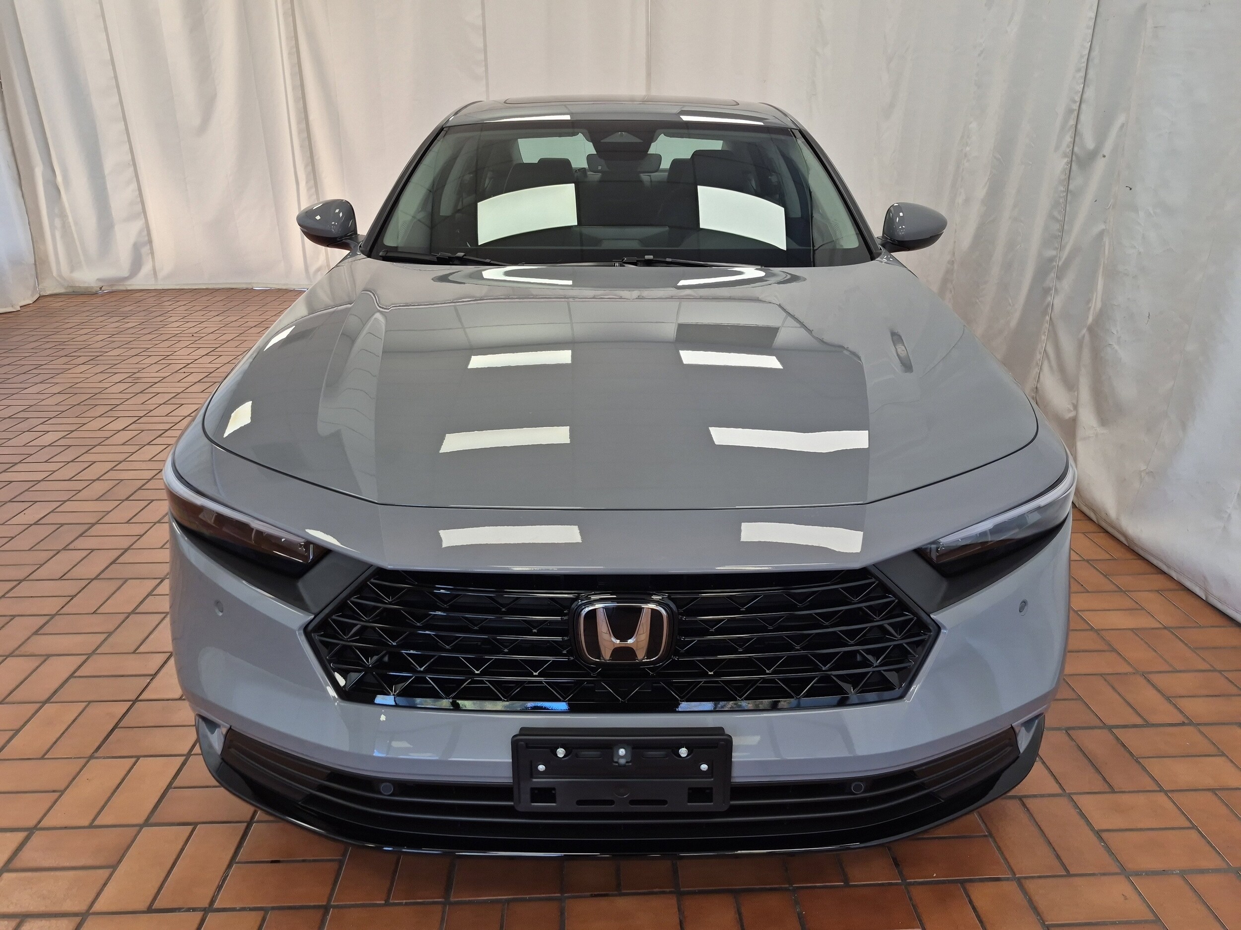 2025 Honda Accord Hybrid EX-L photo 2