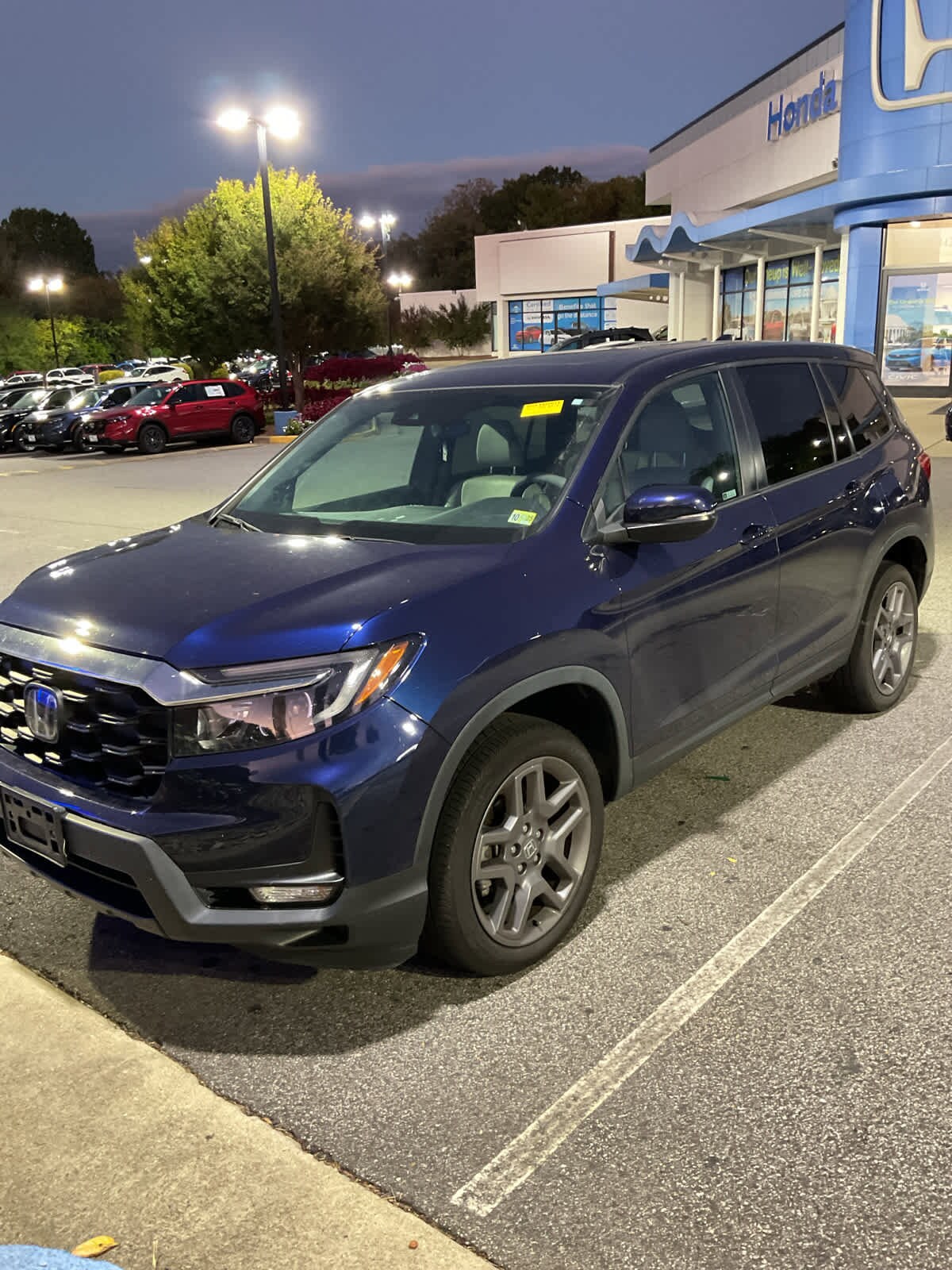 2022 Honda Passport EX-L photo 2