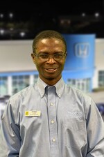 Staff member Siam Erzuah from ID_257a39fb0280
