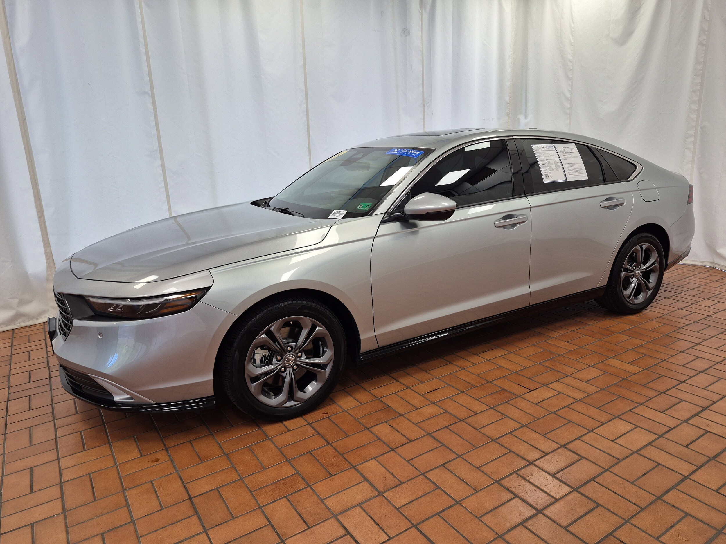 2024 Honda Accord Hybrid EX-L photo 3