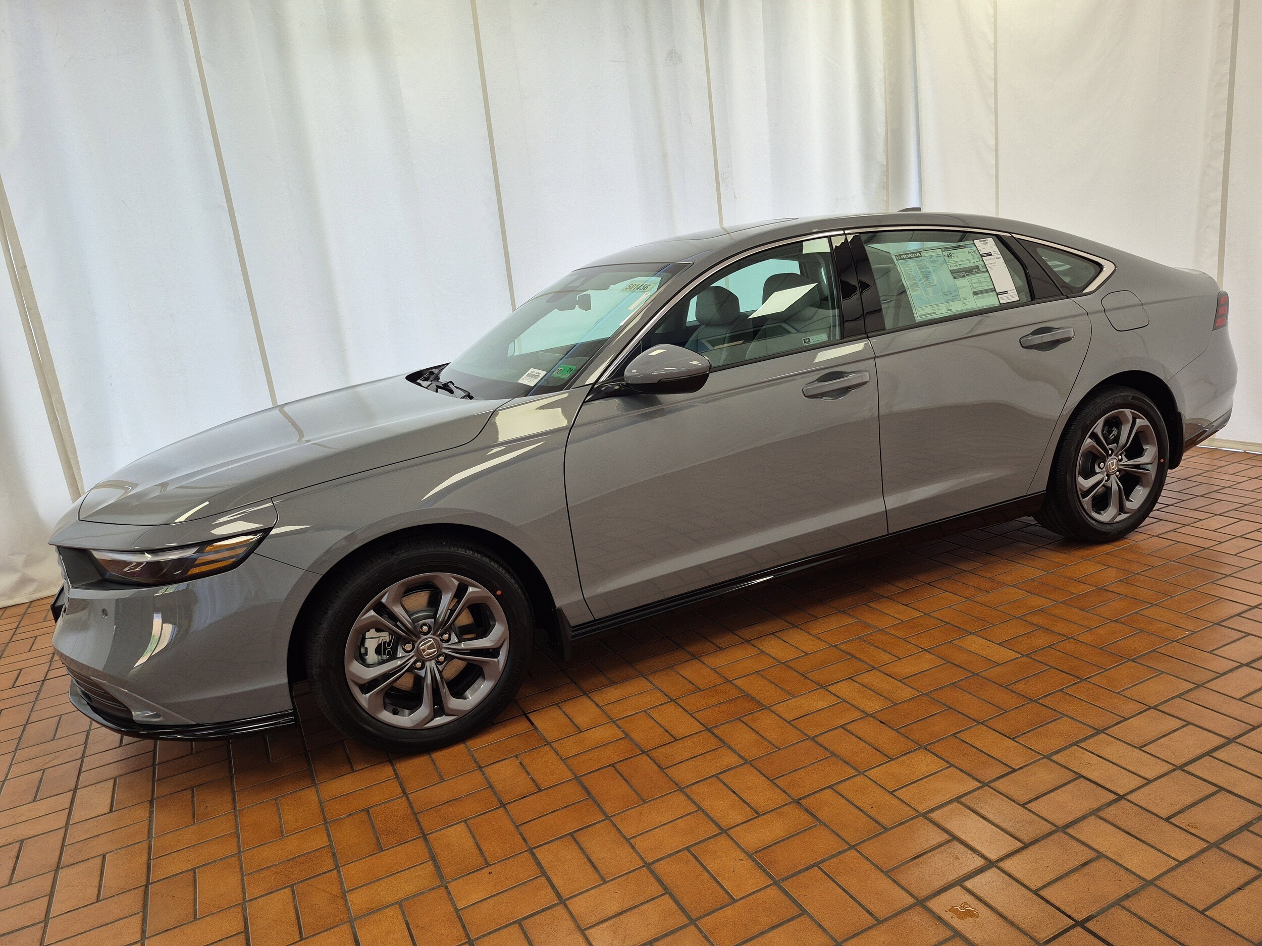 2025 Honda Accord Hybrid EX-L photo 3
