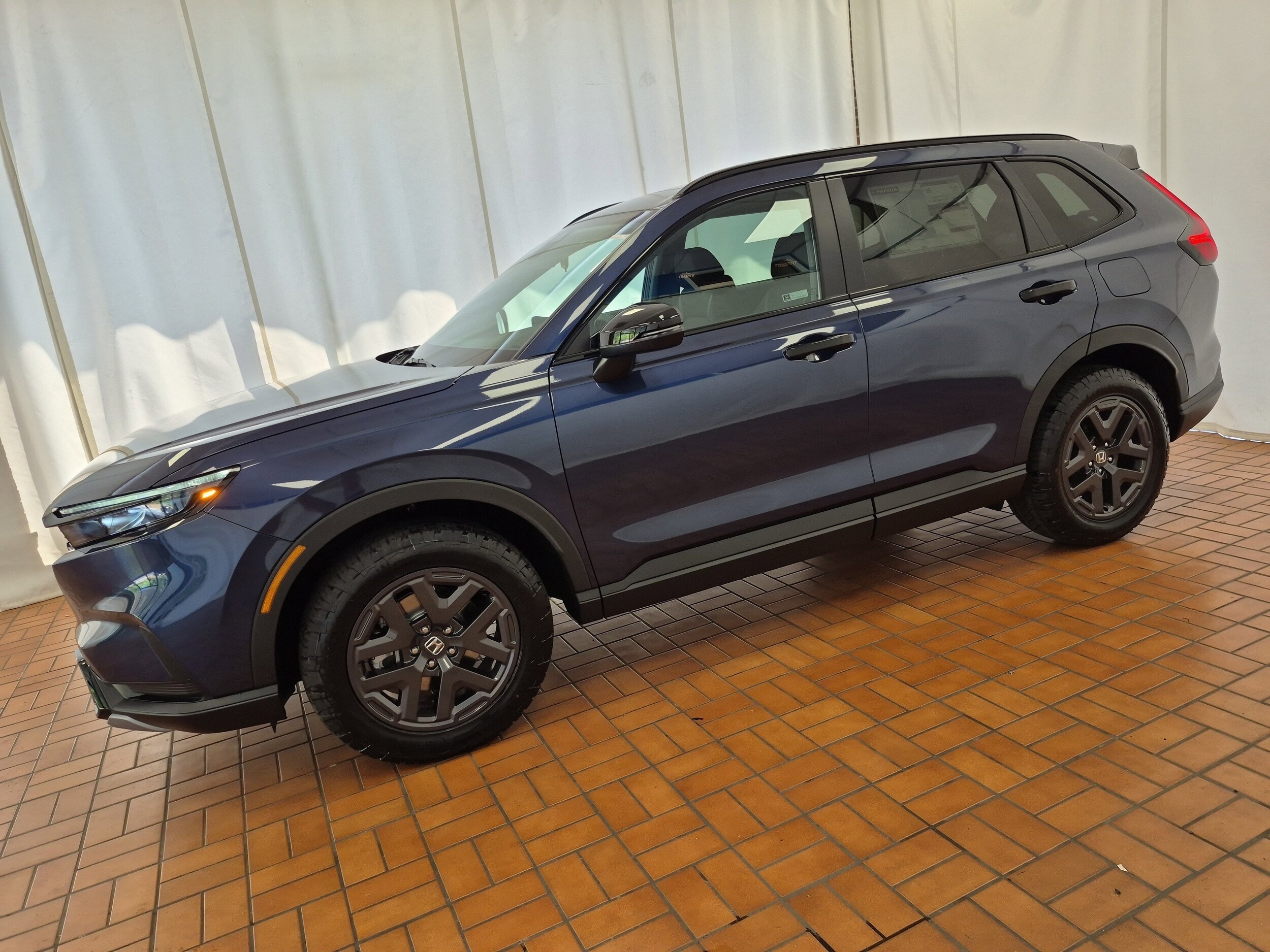 2026 Honda CR-V Hybrid photo 2