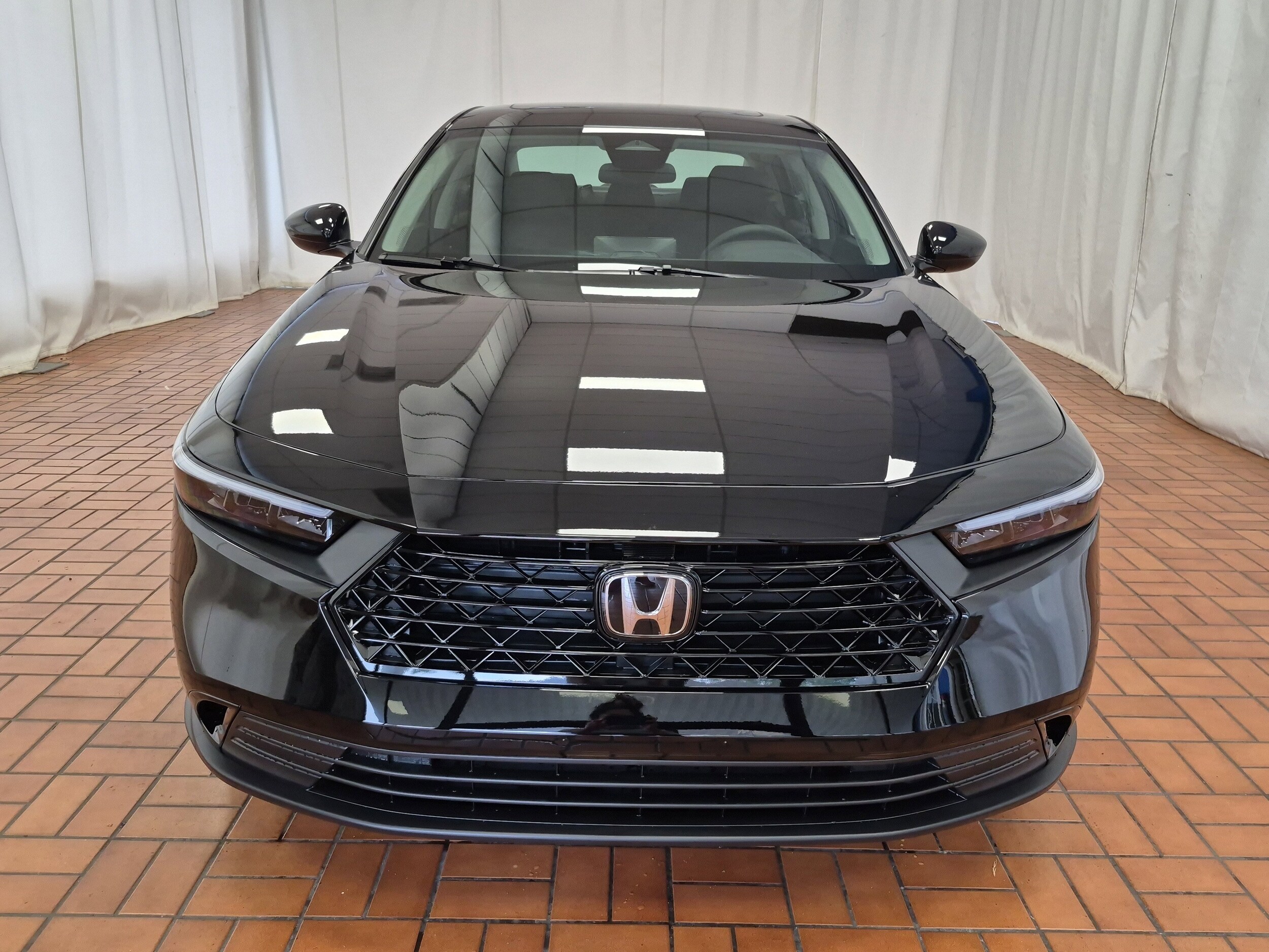 2025 Honda Accord SE photo 2