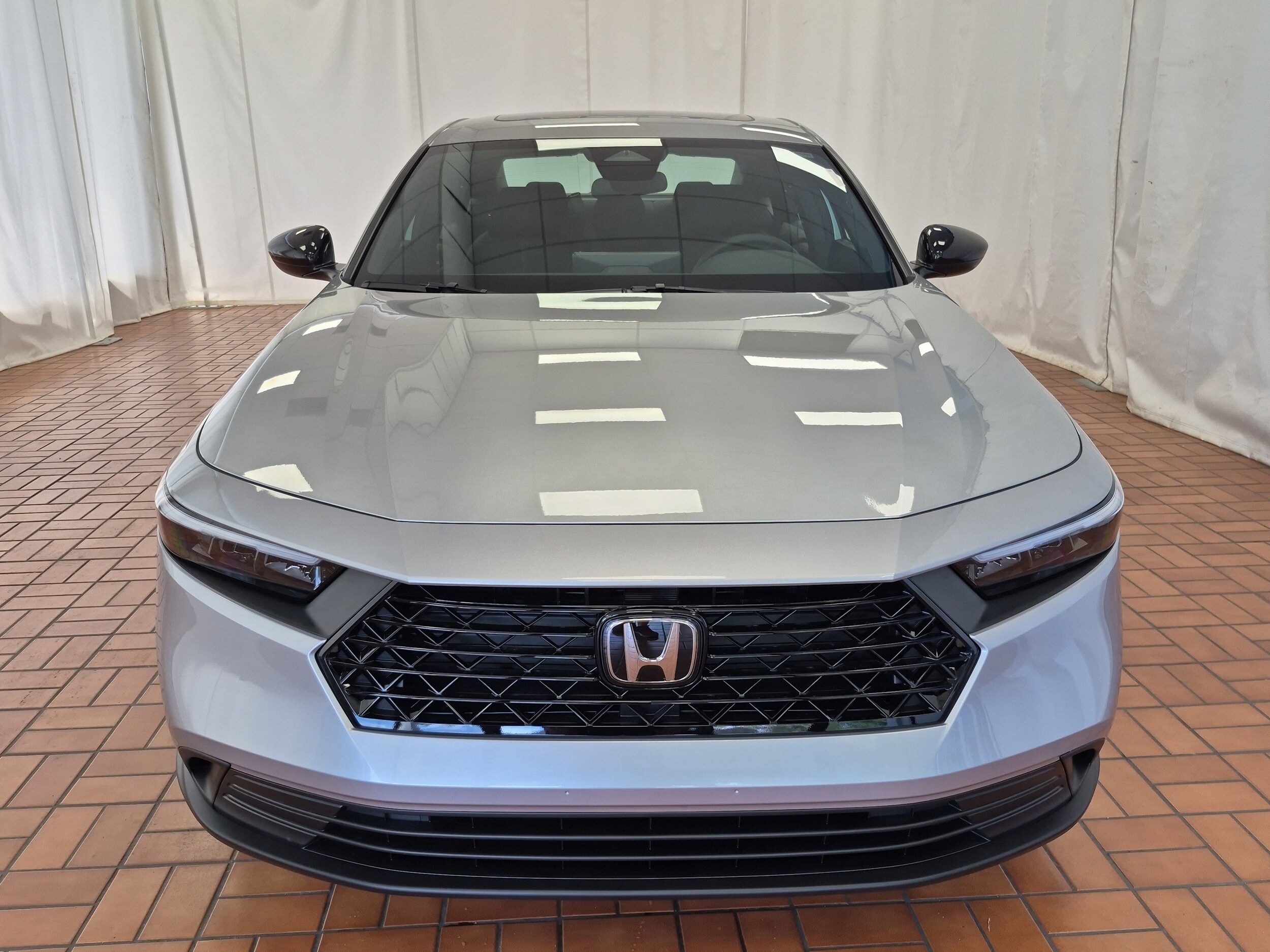 2025 Honda Accord Hybrid Sport photo 2