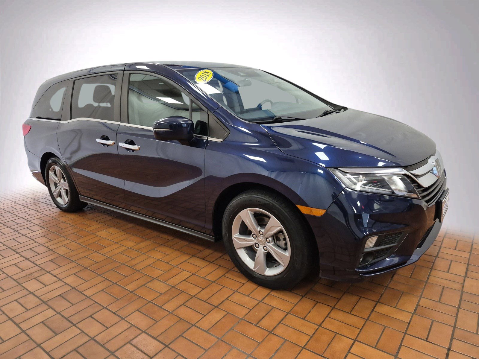 2018 Honda Odyssey EX photo 3