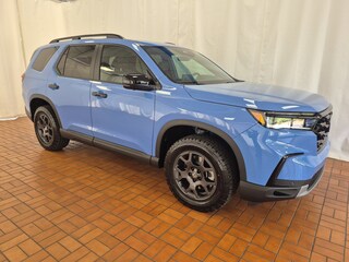2025 Honda Pilot TrailSport SUV