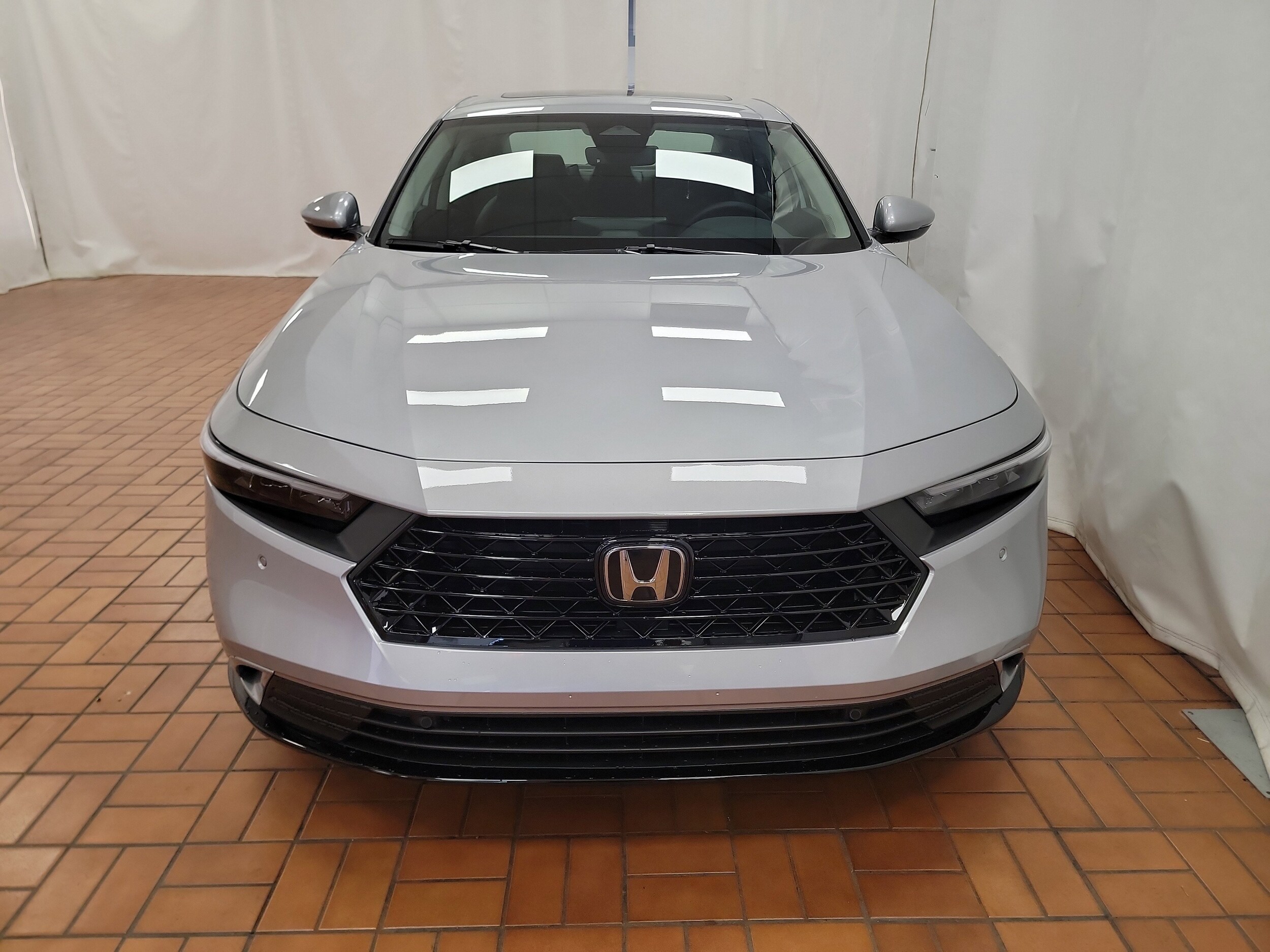 2025 Honda Accord Hybrid EX-L photo 3