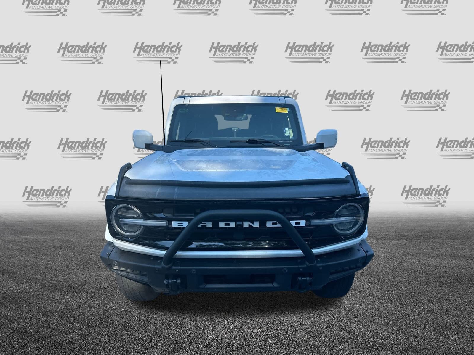 2023 Ford Bronco Outer Banks photo 3