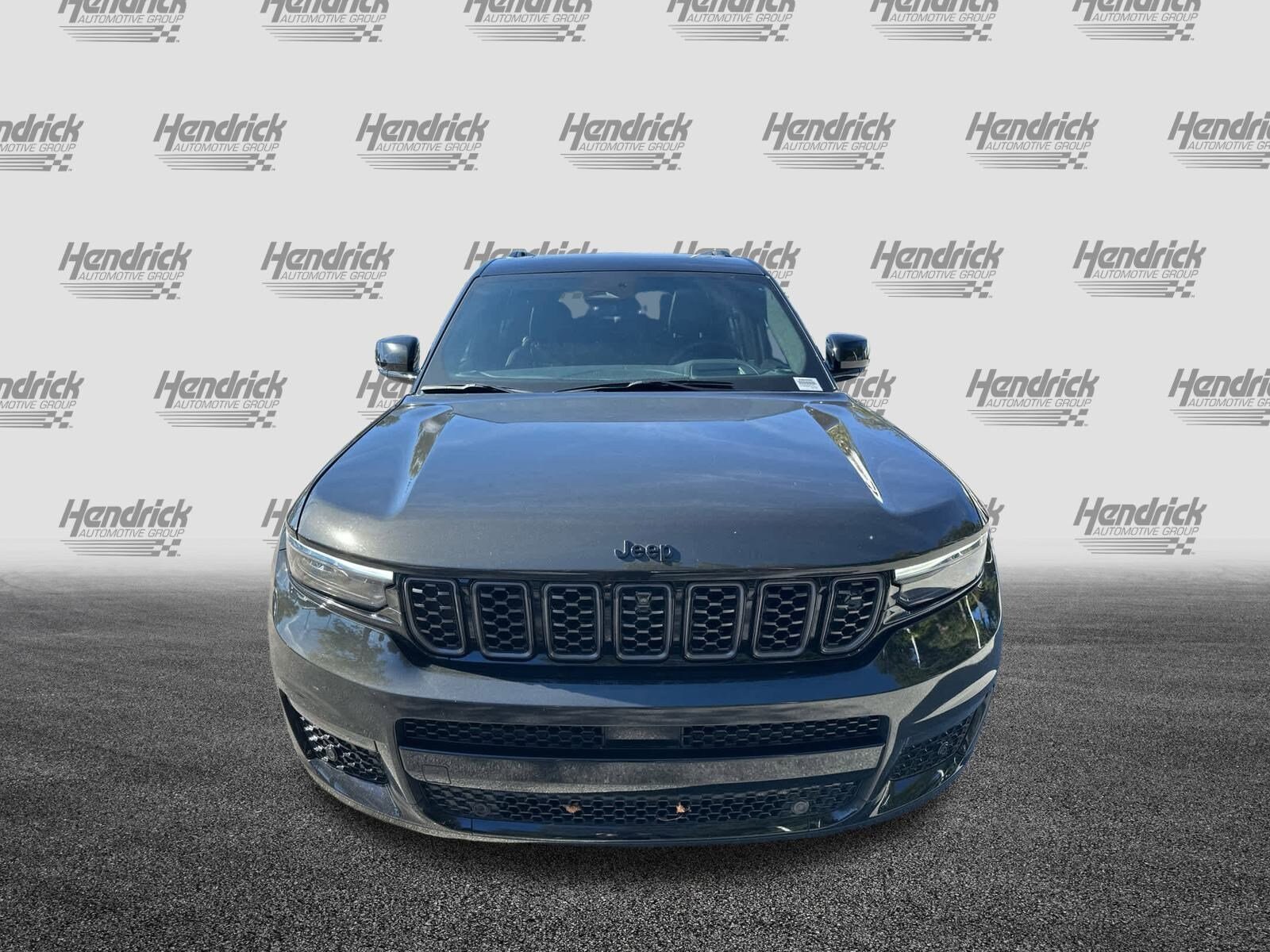 2023 Jeep Grand Cherokee L Summit Reserve photo 2