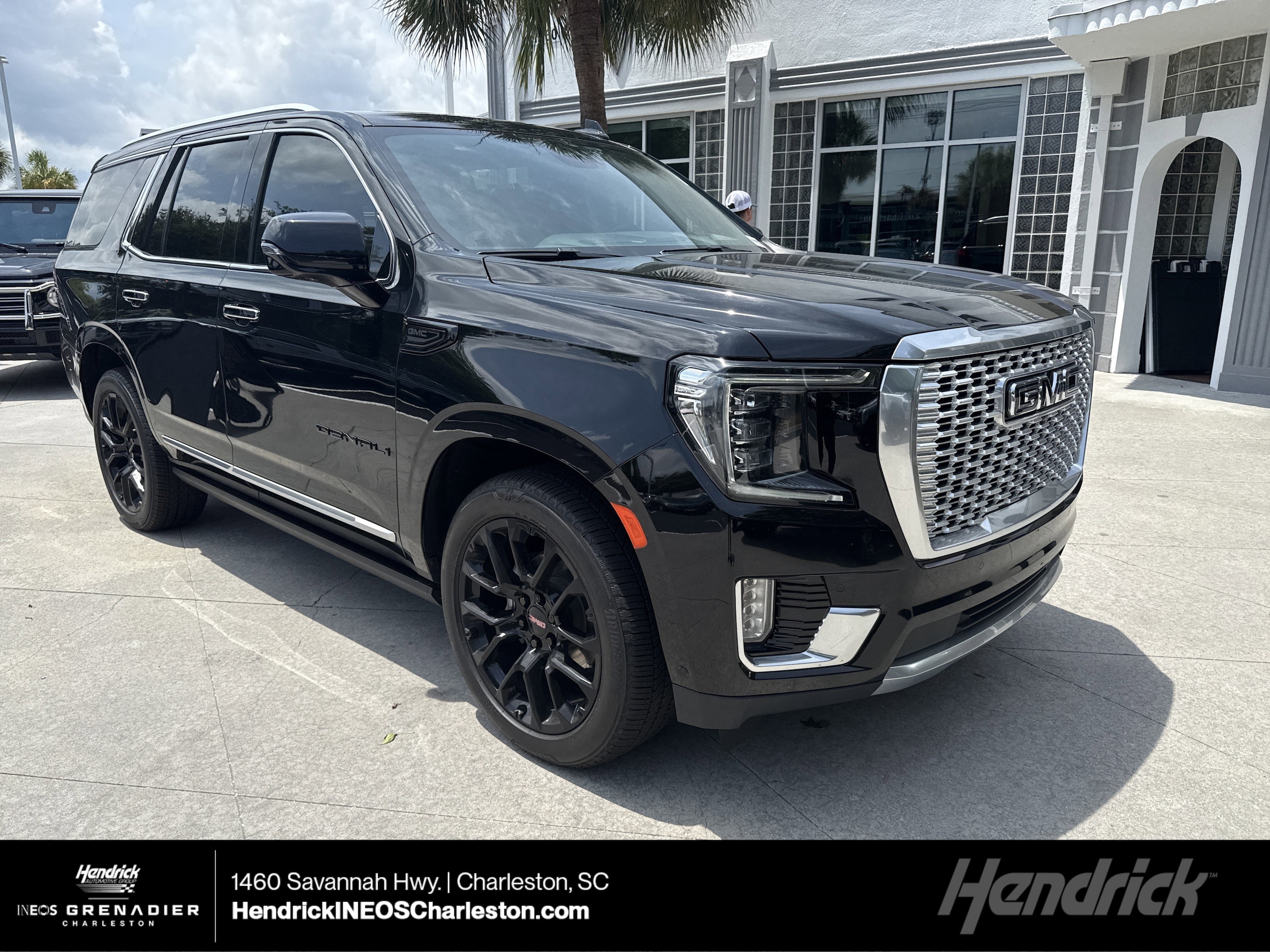 2023 GMC Yukon 4WD Denali's photo
