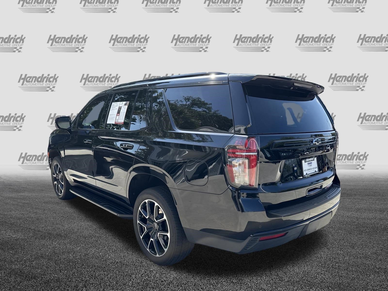 2024 Chevrolet Tahoe RST Luxury 4WD photo 3