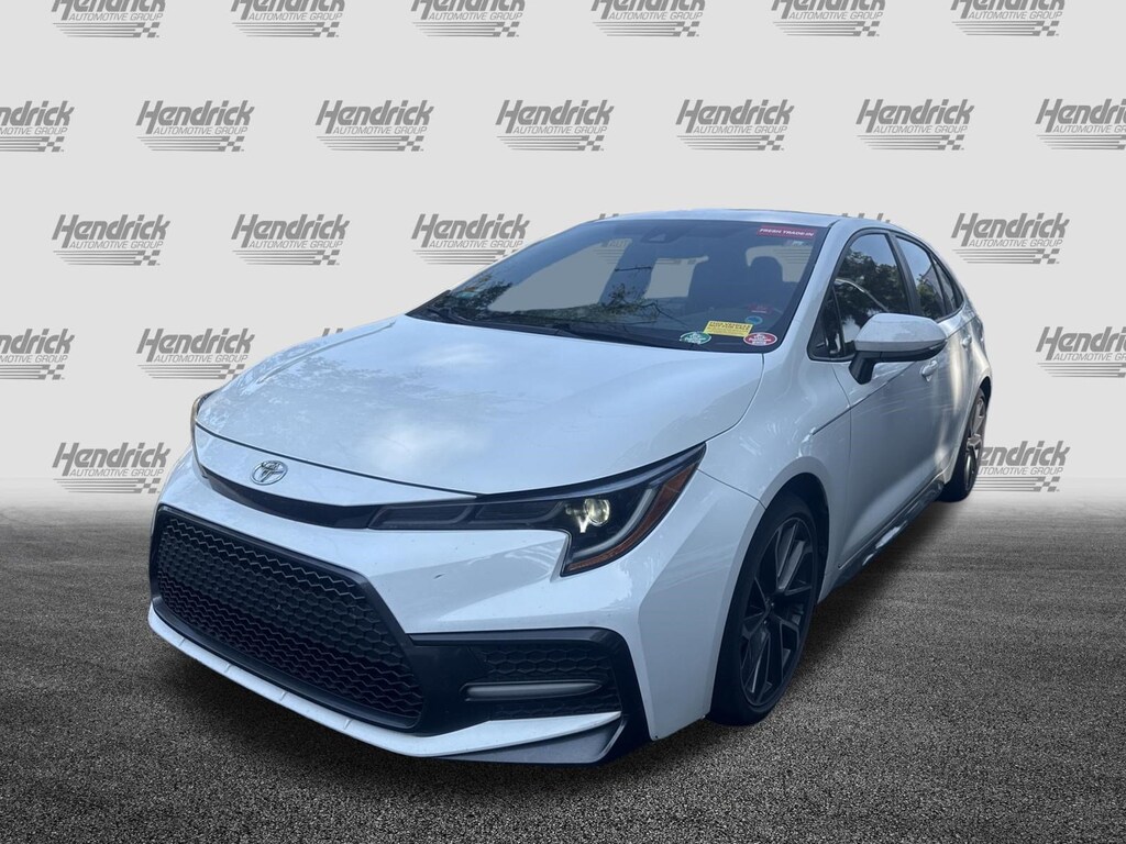 Used 2020 Toyota Corolla SE Sedan