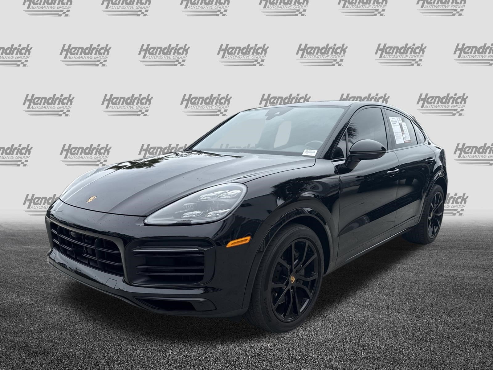 2022 Porsche Cayenne Coupe S Platinum Edition Coupe photo 4