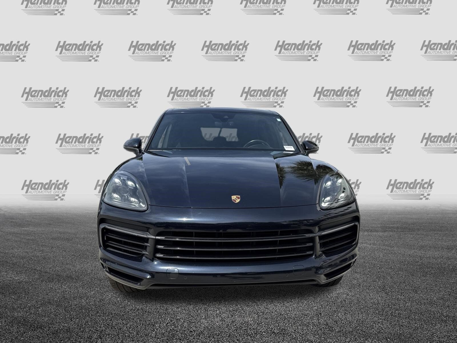 2019 Porsche Cayenne photo 2