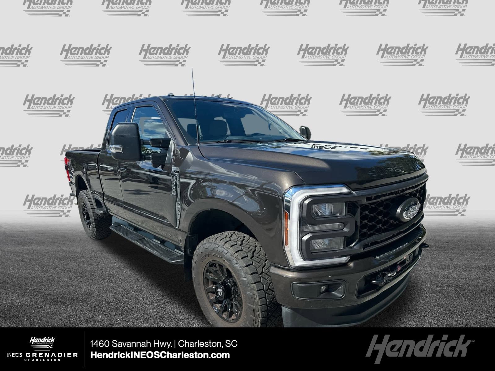 2024 Ford F-350 Super Duty XLT's photo
