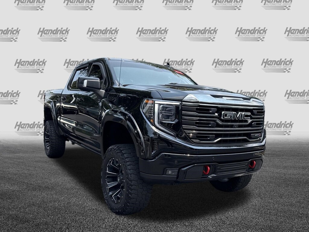 Used 2023 GMC Sierra 1500 AT4 4WD Crew Cab Pickup