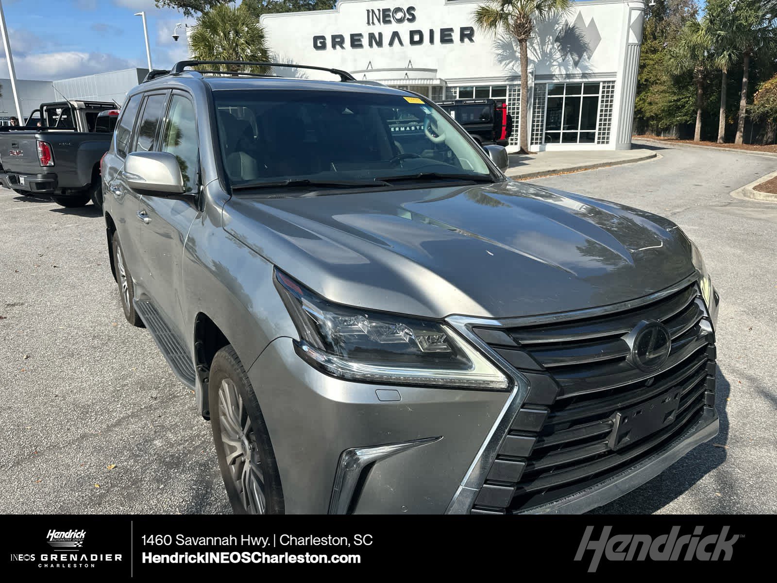 2018 Lexus LX 570's photo