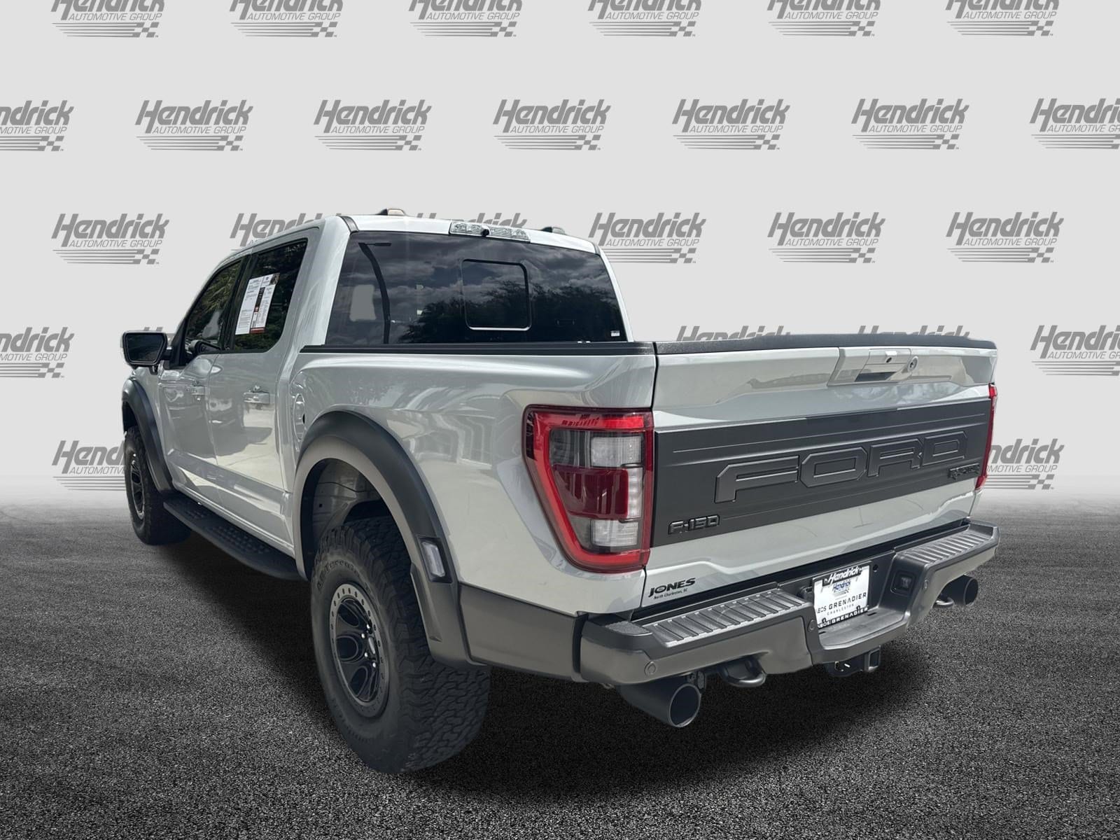 2023 Ford F-150 Raptor photo 6