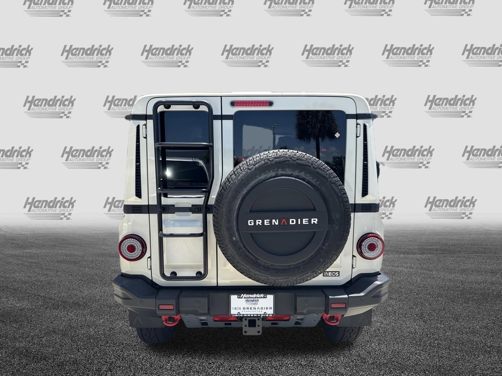 INEOS Grenadier Station Wagon Fieldmaster Edition
