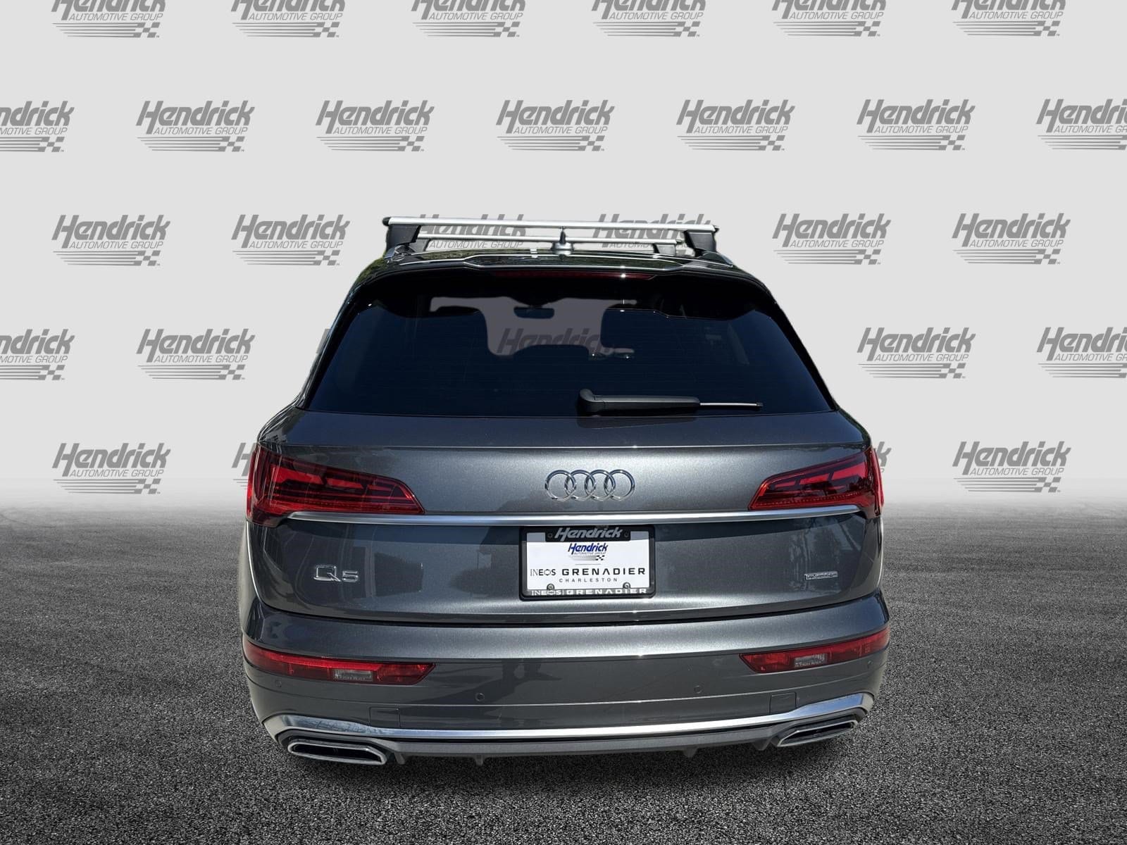 2022 Audi Q5 S line Premium photo 3