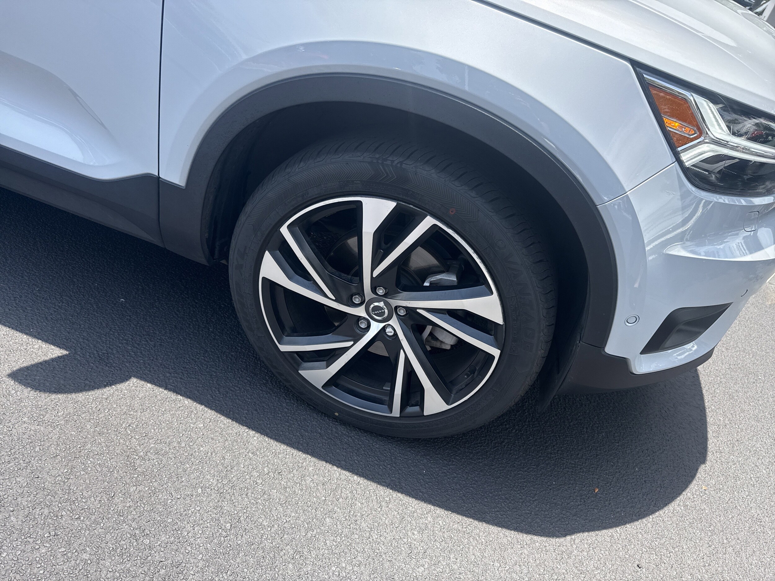 Used 2022 Volvo XC40 For Sale in Charleston, SC VIN