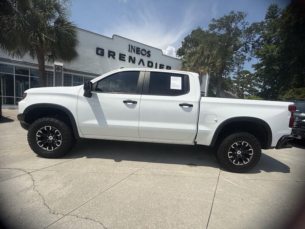 Used 2024 Chevrolet Silverado 1500 ZR2 Pickup