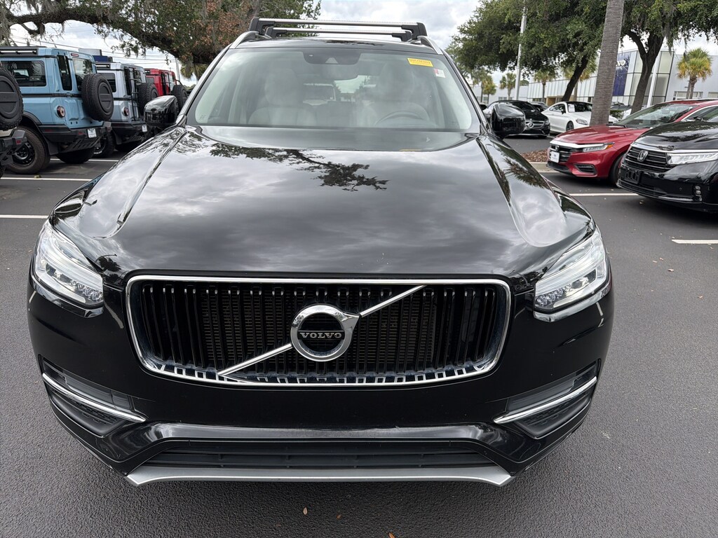 Used 2019 Volvo XC90 Momentum SUV