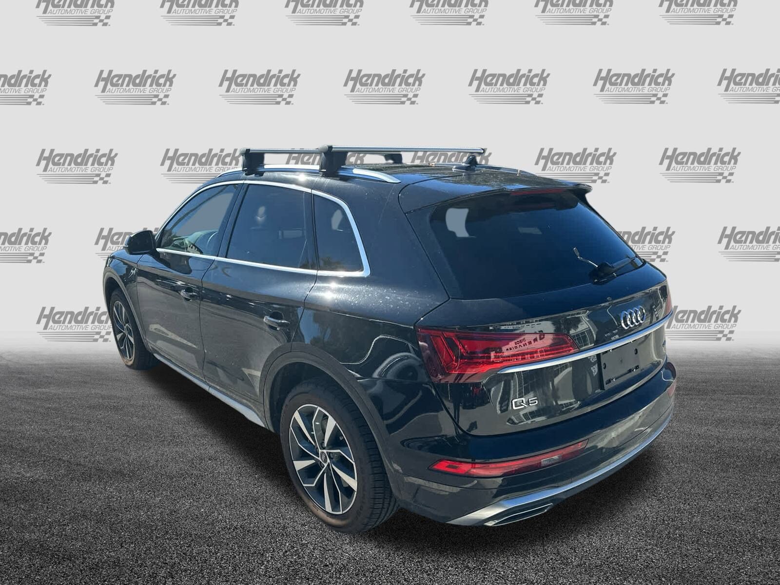 2023 Audi Q5 S line Premium Plus photo 2