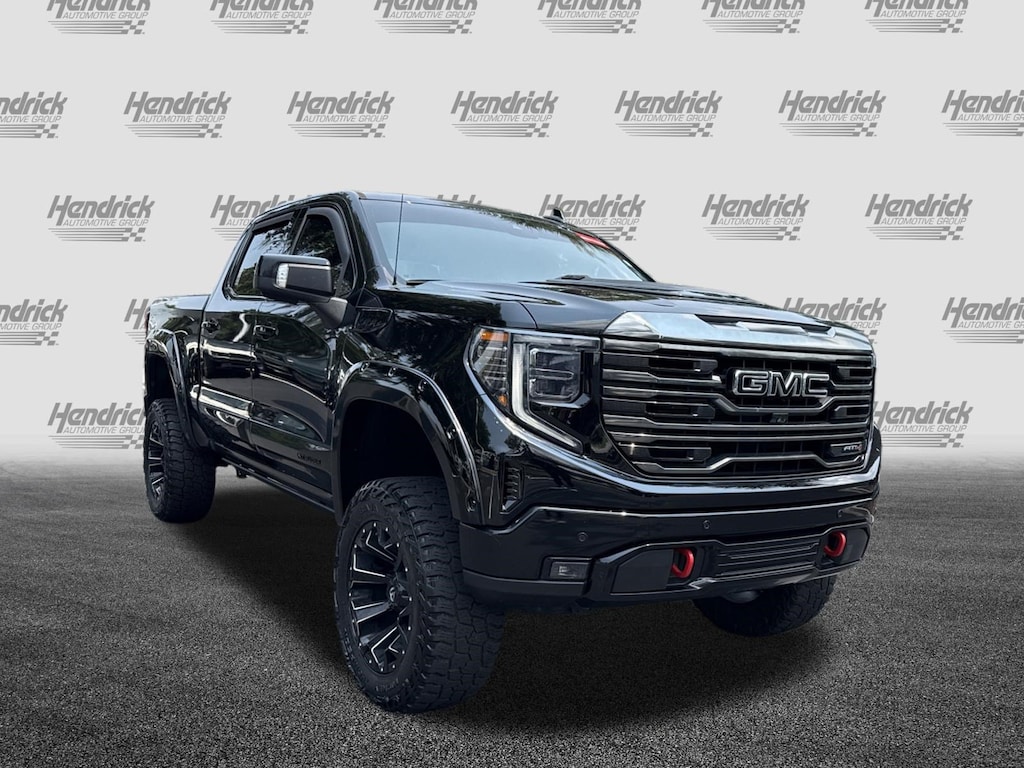 Used 2023 GMC Sierra 1500 AT4 4WD Crew Cab Pickup
