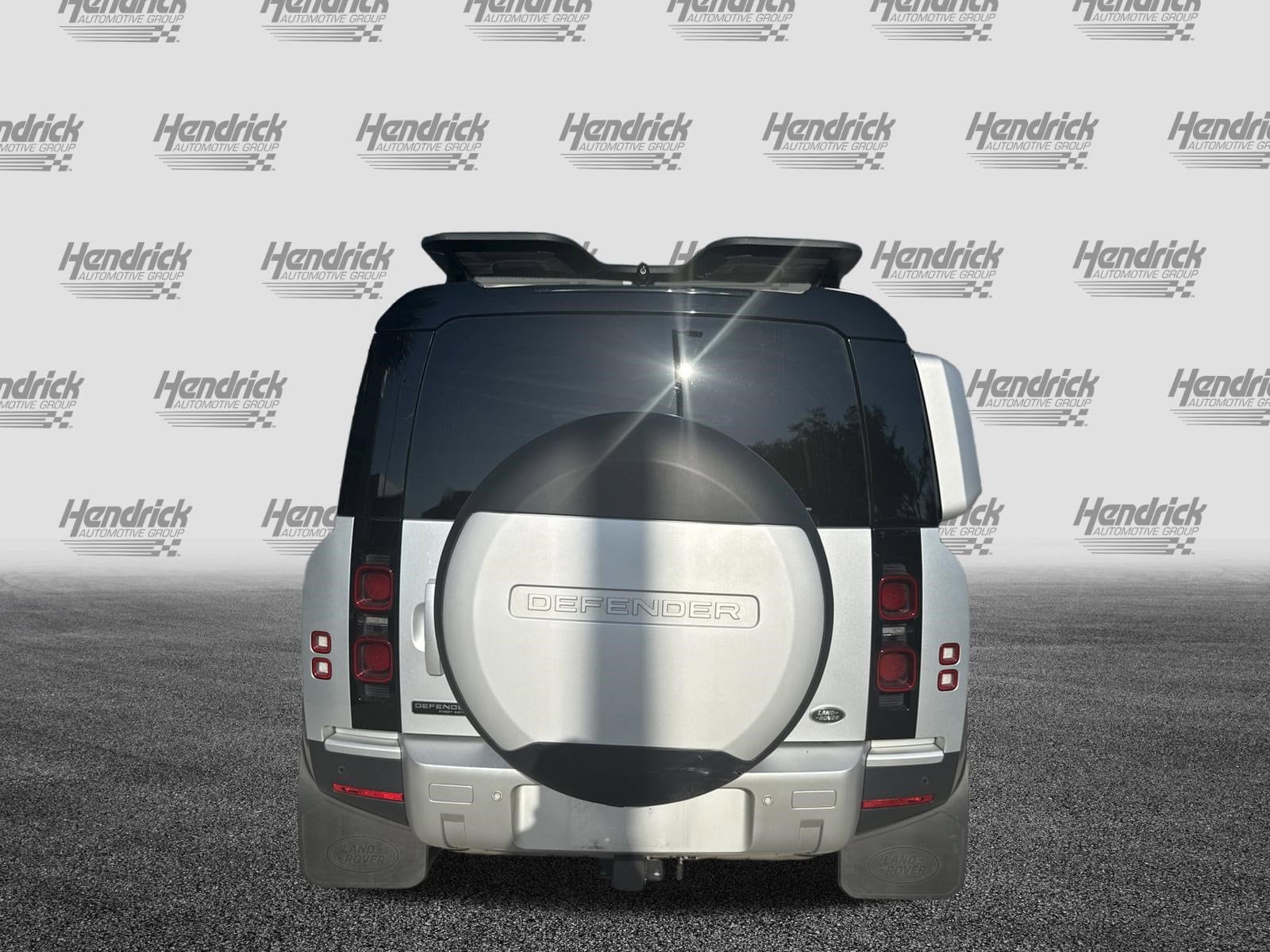 2020 Land Rover Defender First Edition photo 6