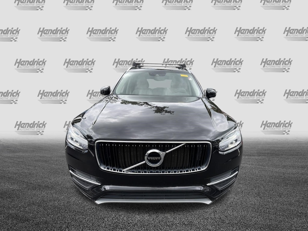 Used 2019 Volvo XC90 Momentum SUV