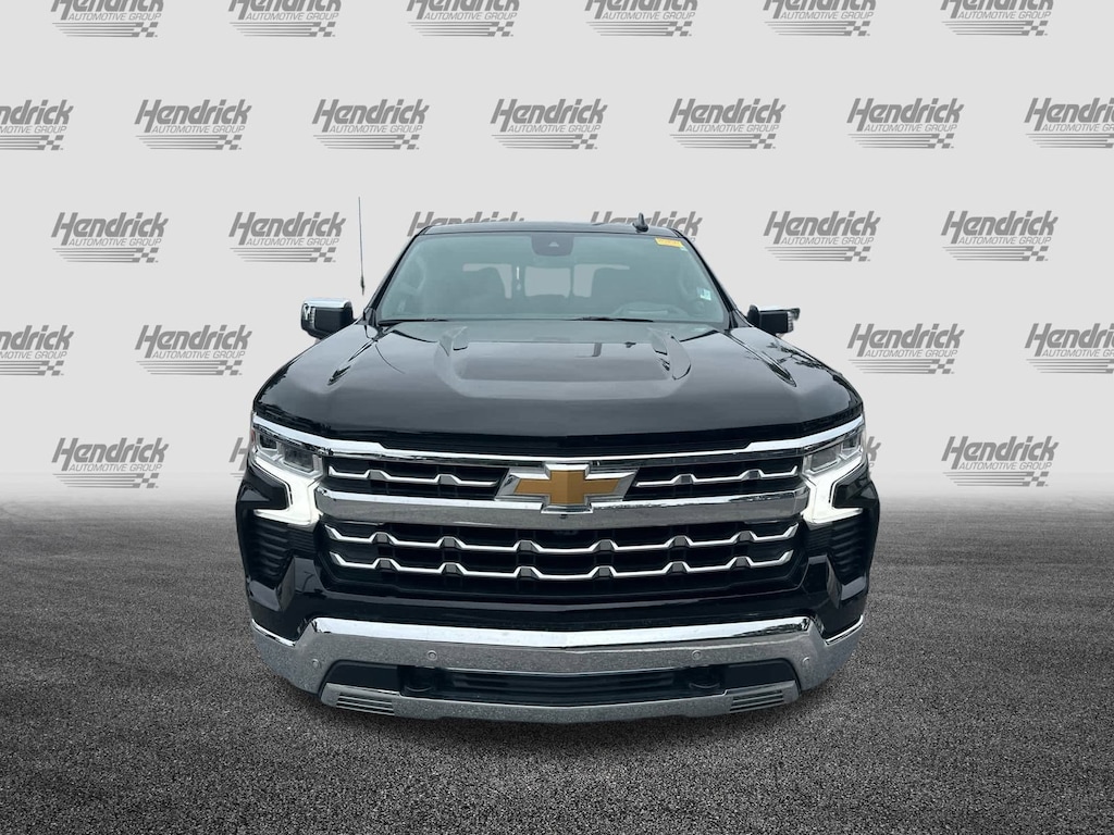 Used 2024 Chevrolet Silverado 1500 LTZ 4WD Crew Cab Pickup