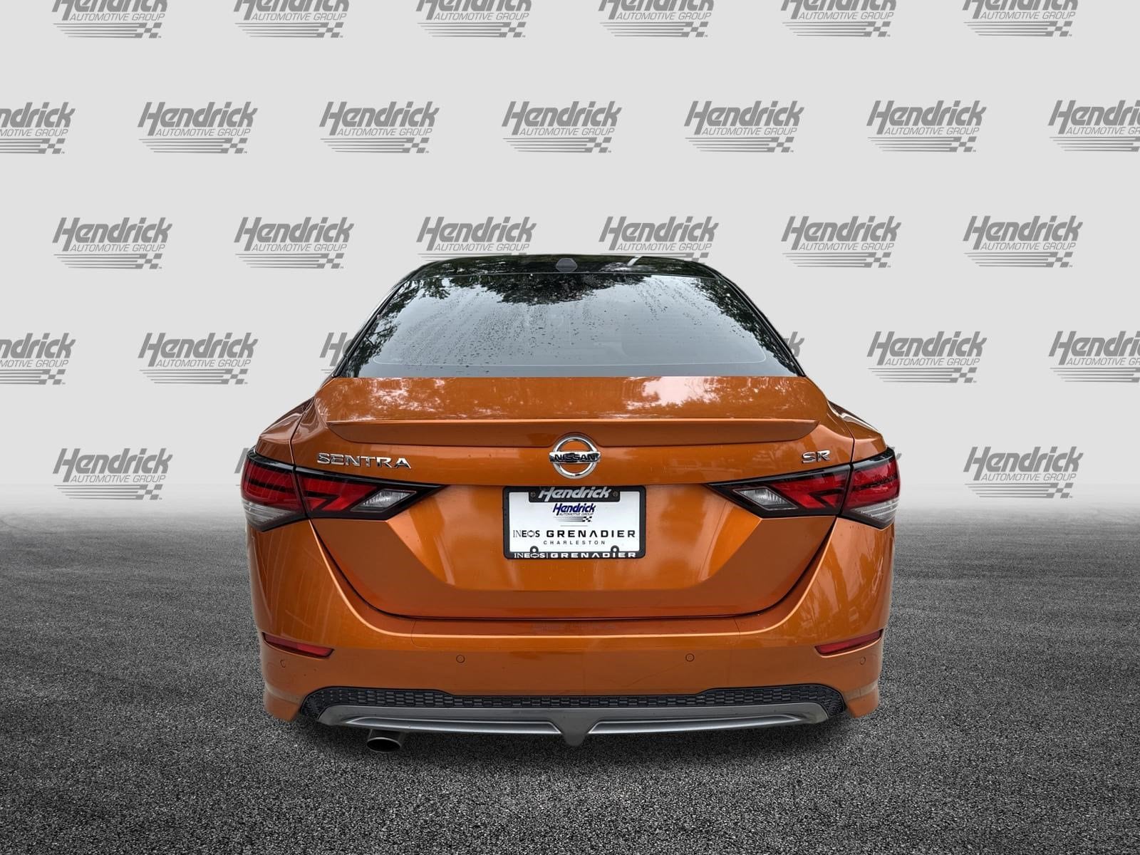 2020 Nissan Sentra SR photo 3