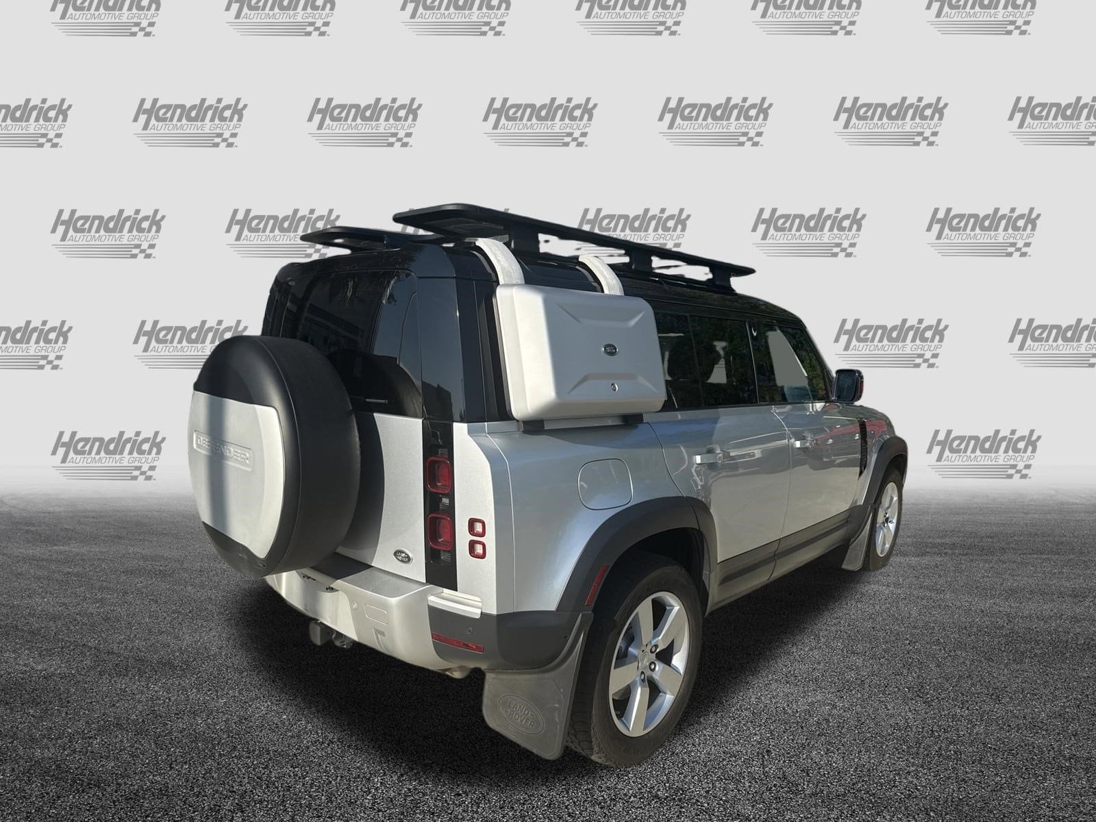 2020 Land Rover Defender First Edition photo 3