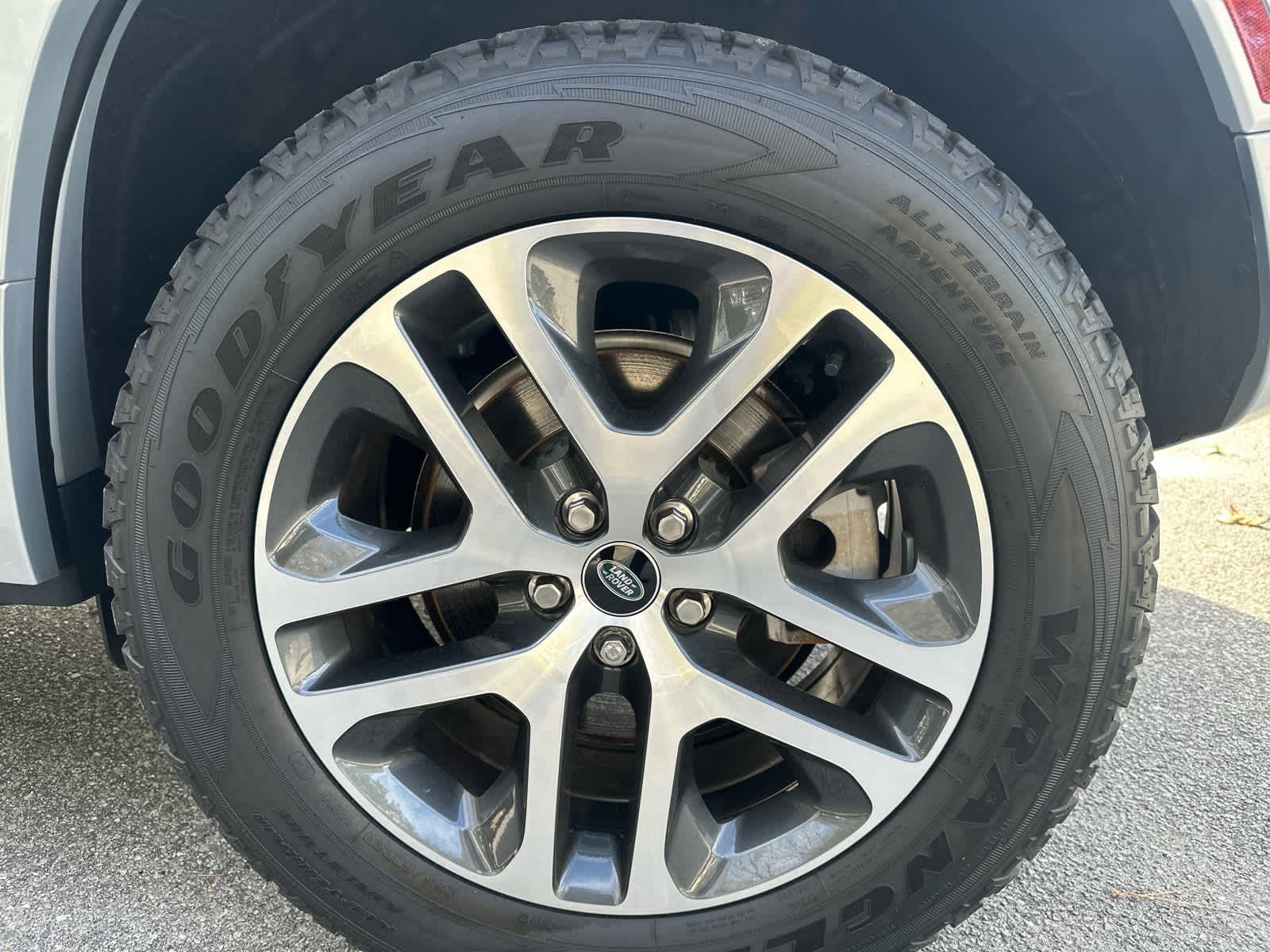 2022 Land Rover Defender XS Edition photo 6