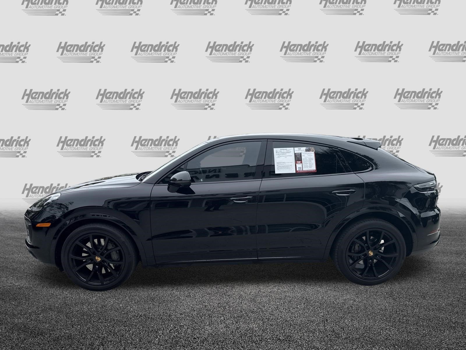 2022 Porsche Cayenne Coupe S Platinum Edition Coupe photo 5