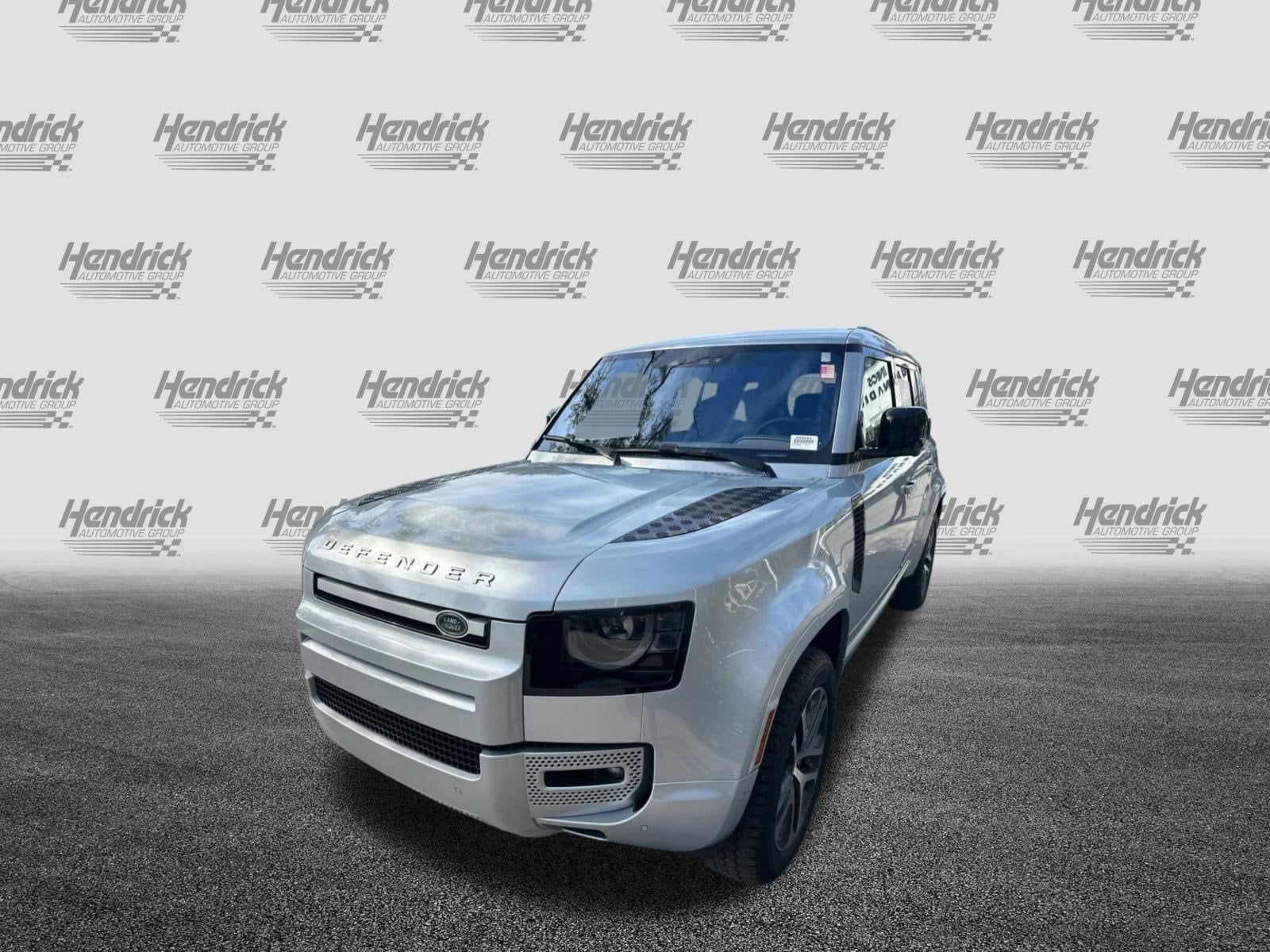 2022 Land Rover Defender XS Edition photo 2