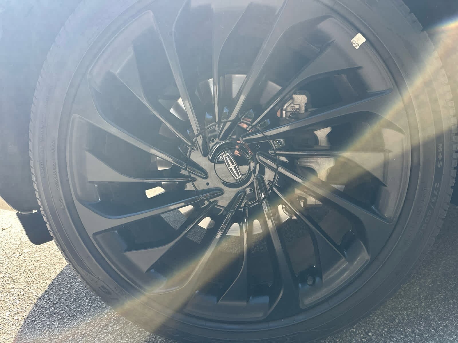 2024 Lincoln Aviator Reserve photo 3