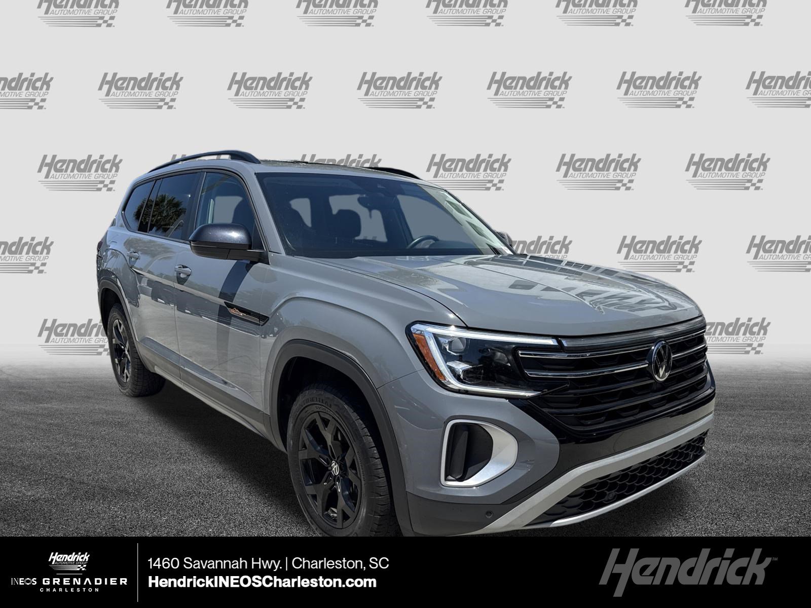 2024 Volkswagen Atlas 2.0T Atlas Peak Edt SE w/Tech 4MOTION's photo