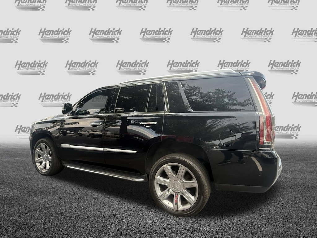 Used 2019 CADILLAC Escalade Luxury SUV