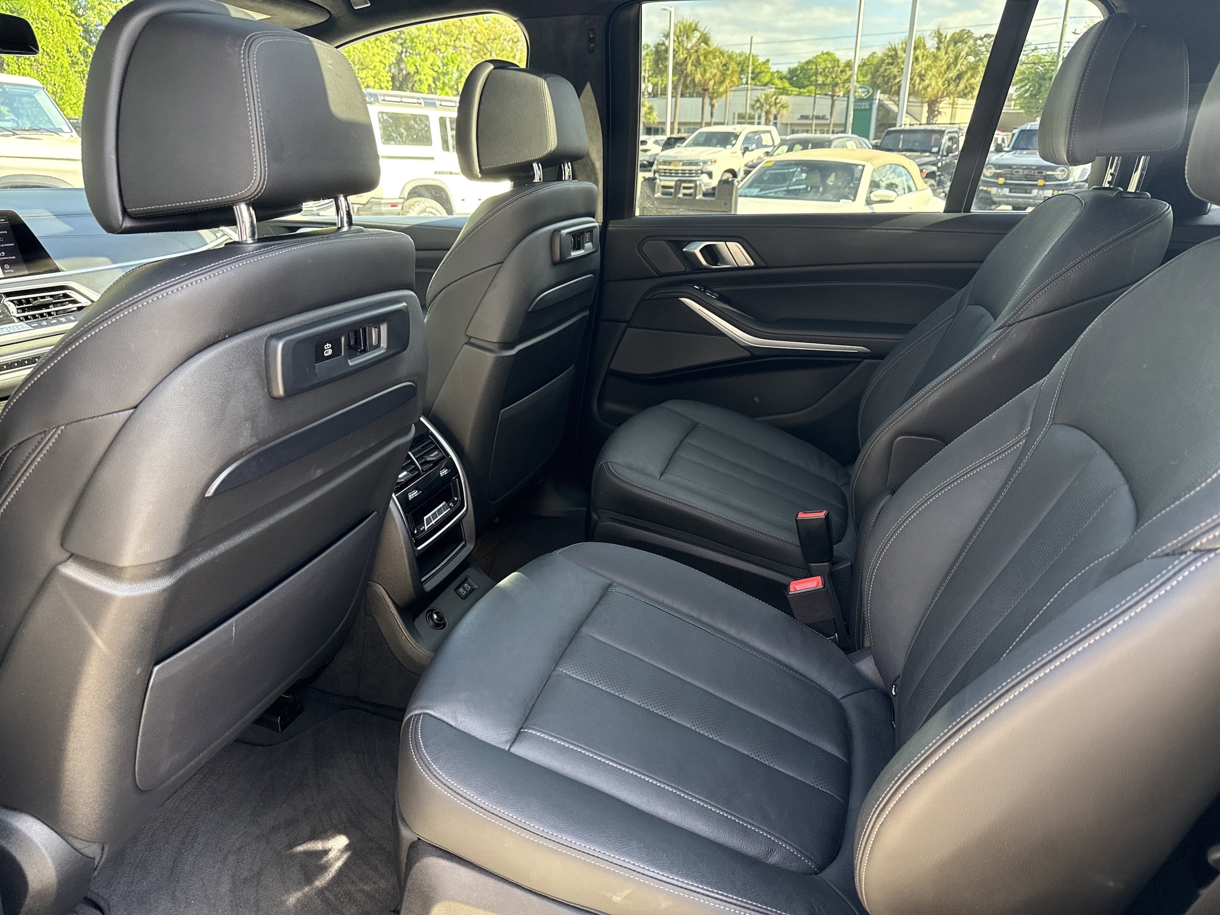 2021 BMW X7 40i - Photo 28
