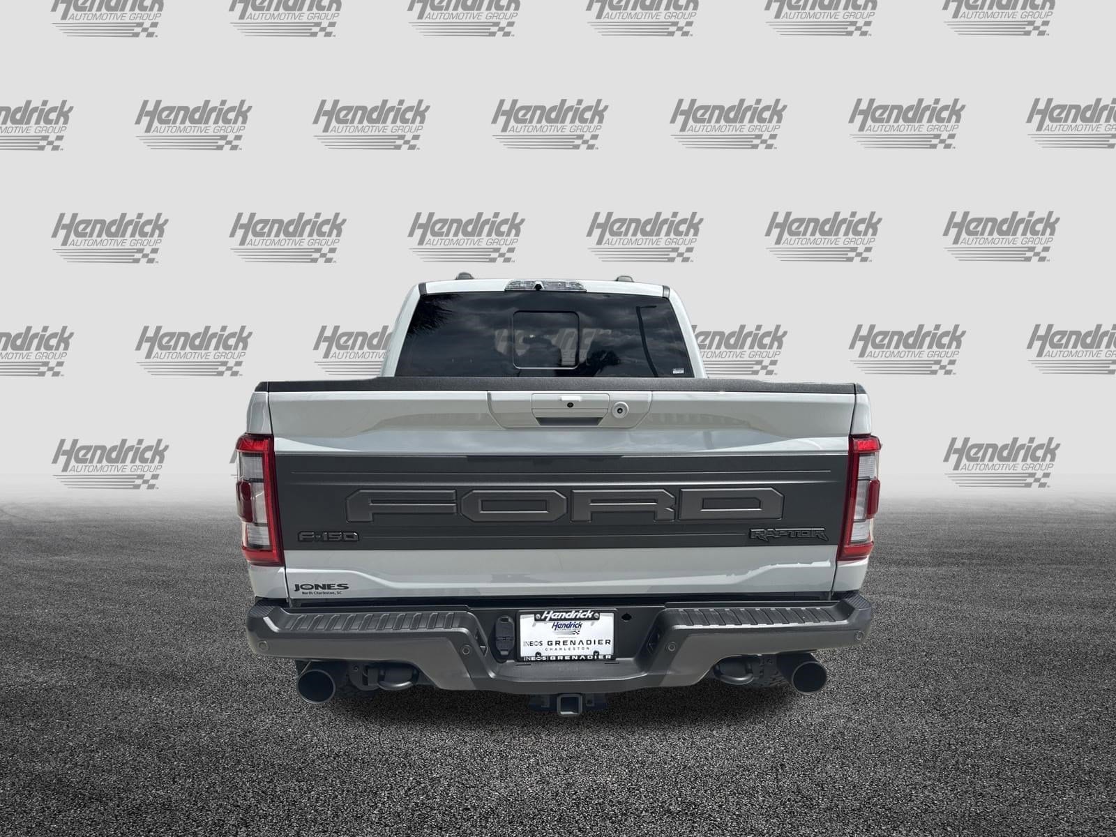 2023 Ford F-150 Raptor photo 3