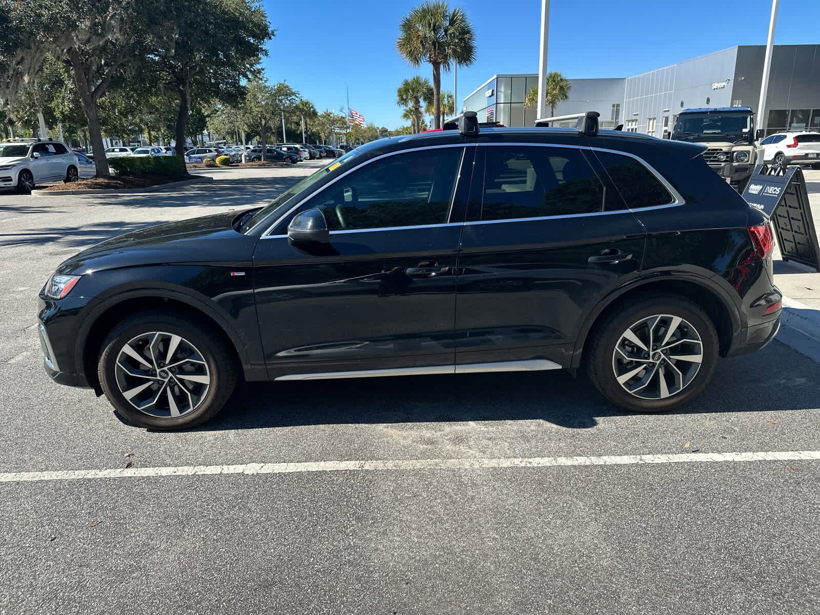 2023 Audi Q5 S line Premium Plus photo 3