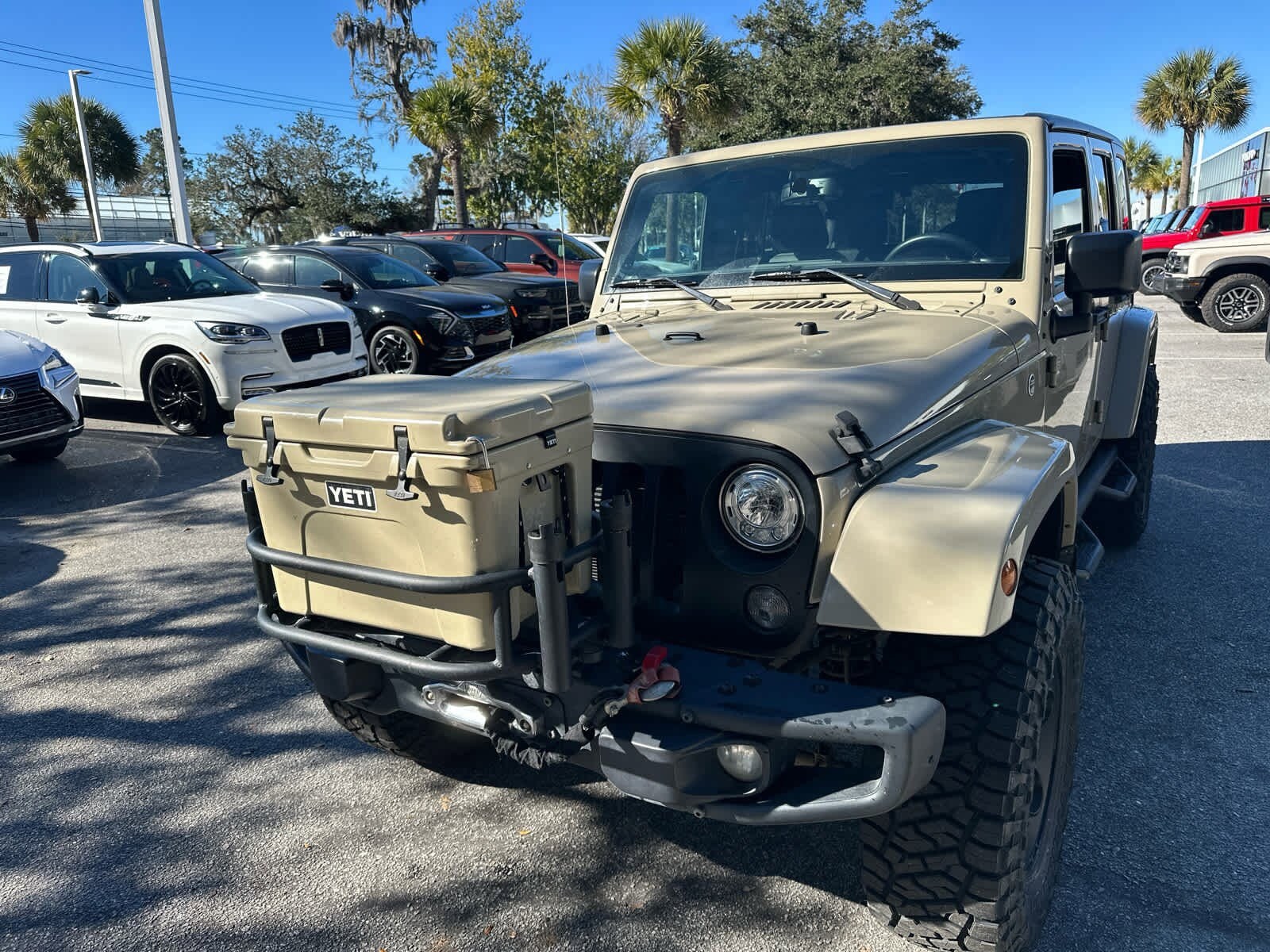 2017 Jeep Wrangler Unlimited Sahara photo 3