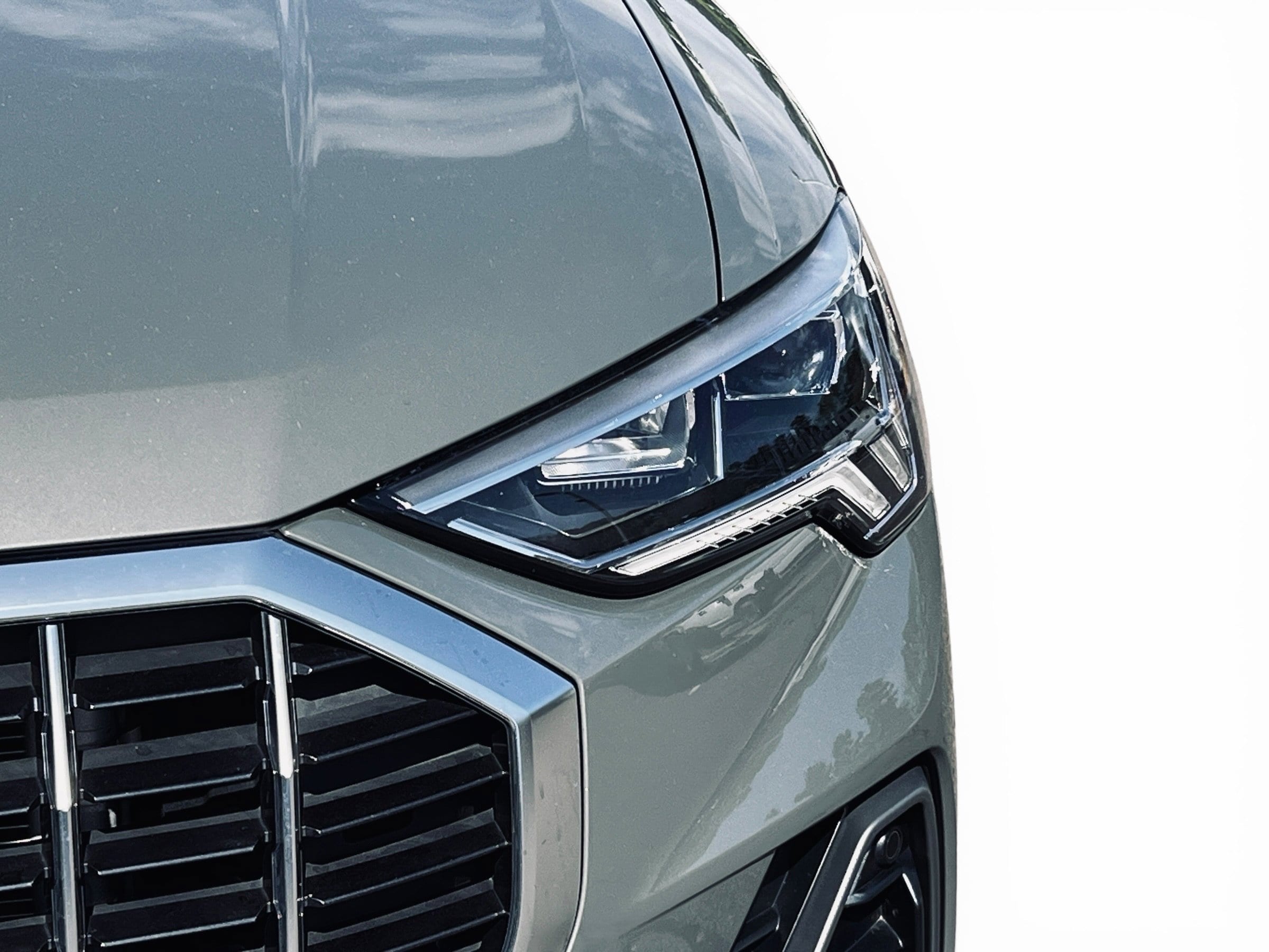 2024 Audi Q3 S line Premium Plus photo 5
