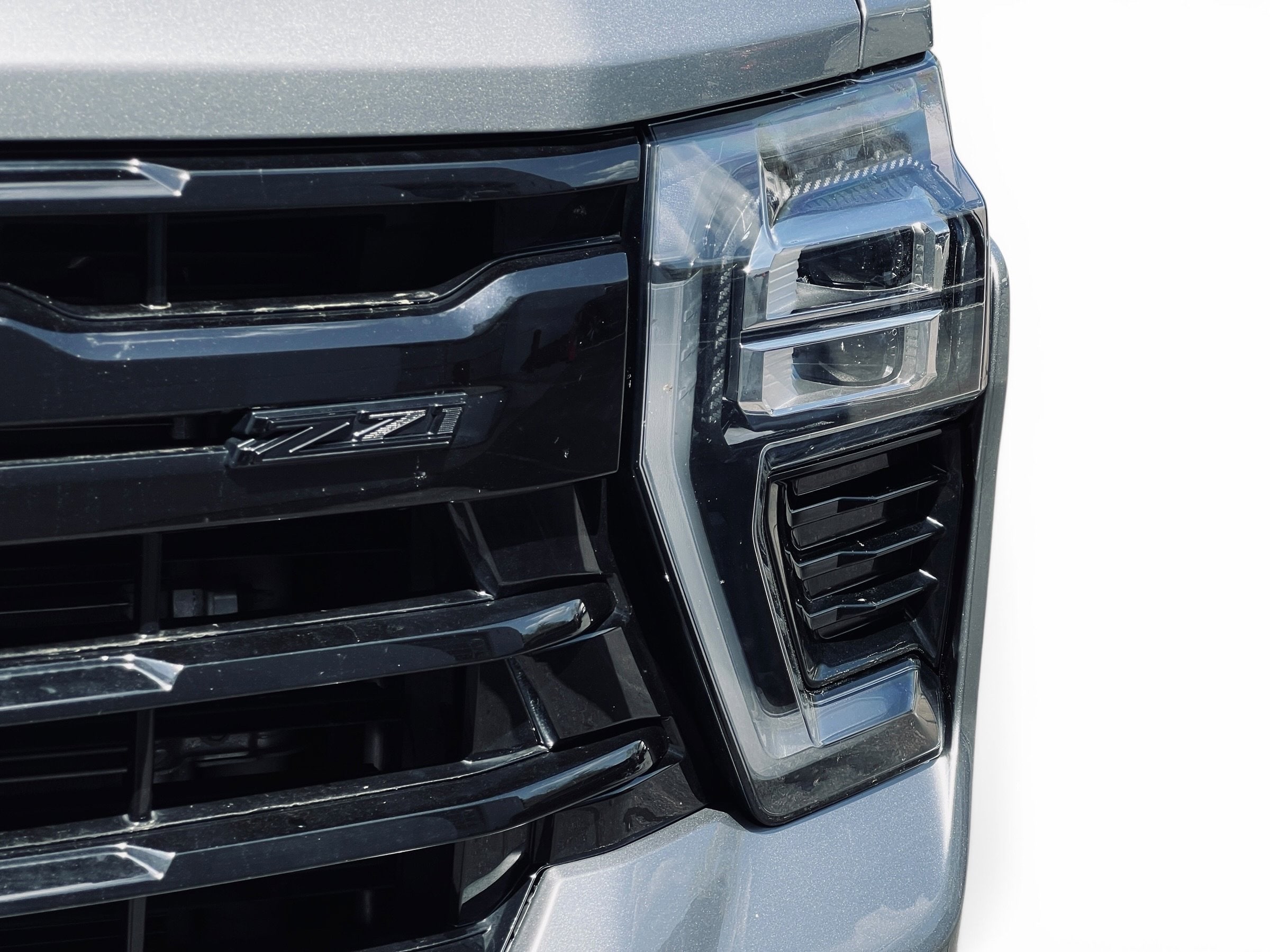 2025 Chevrolet Silverado 2500HD LTZ photo 4