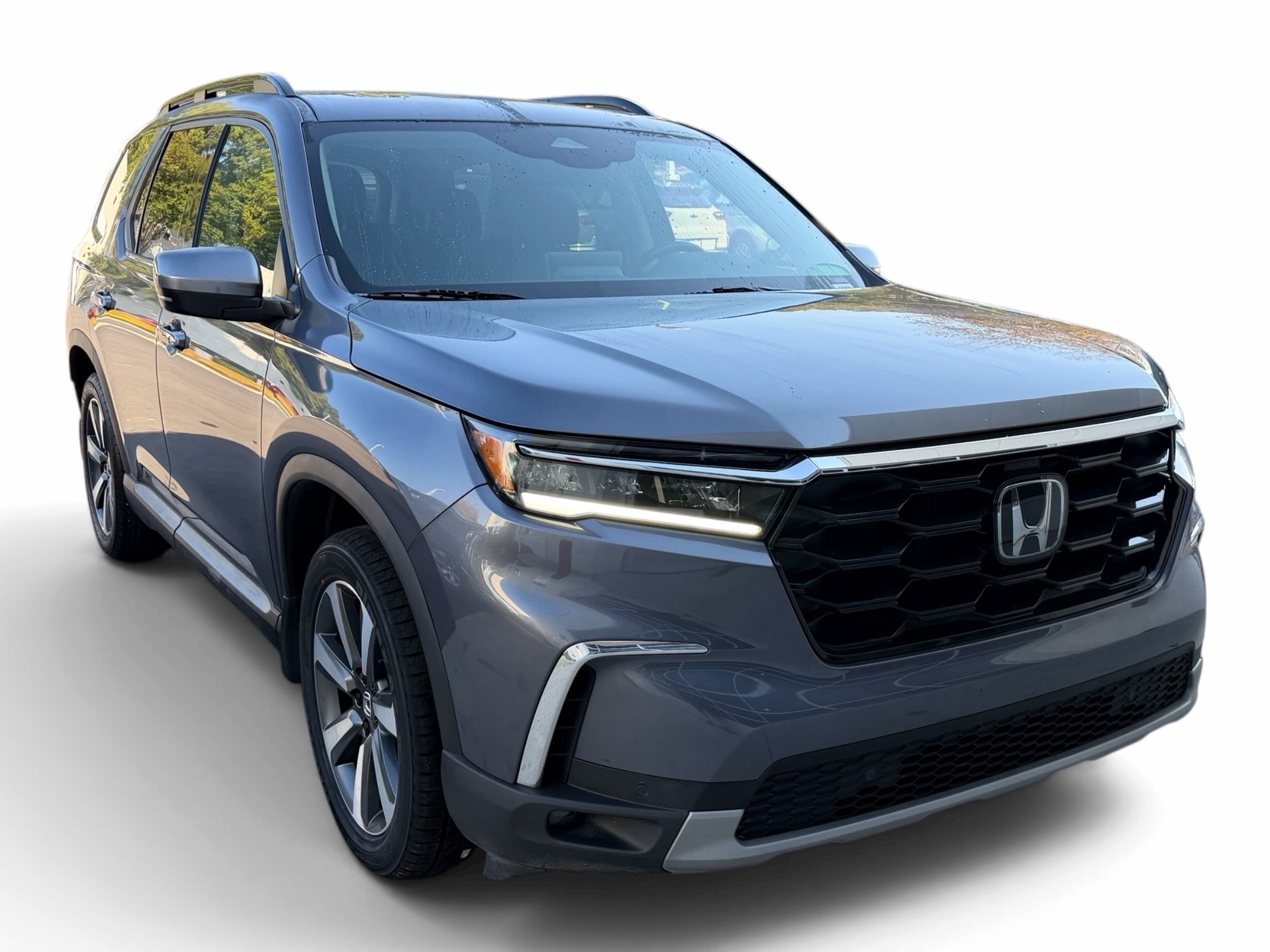 Used 2025 Honda Pilot Touring SUV