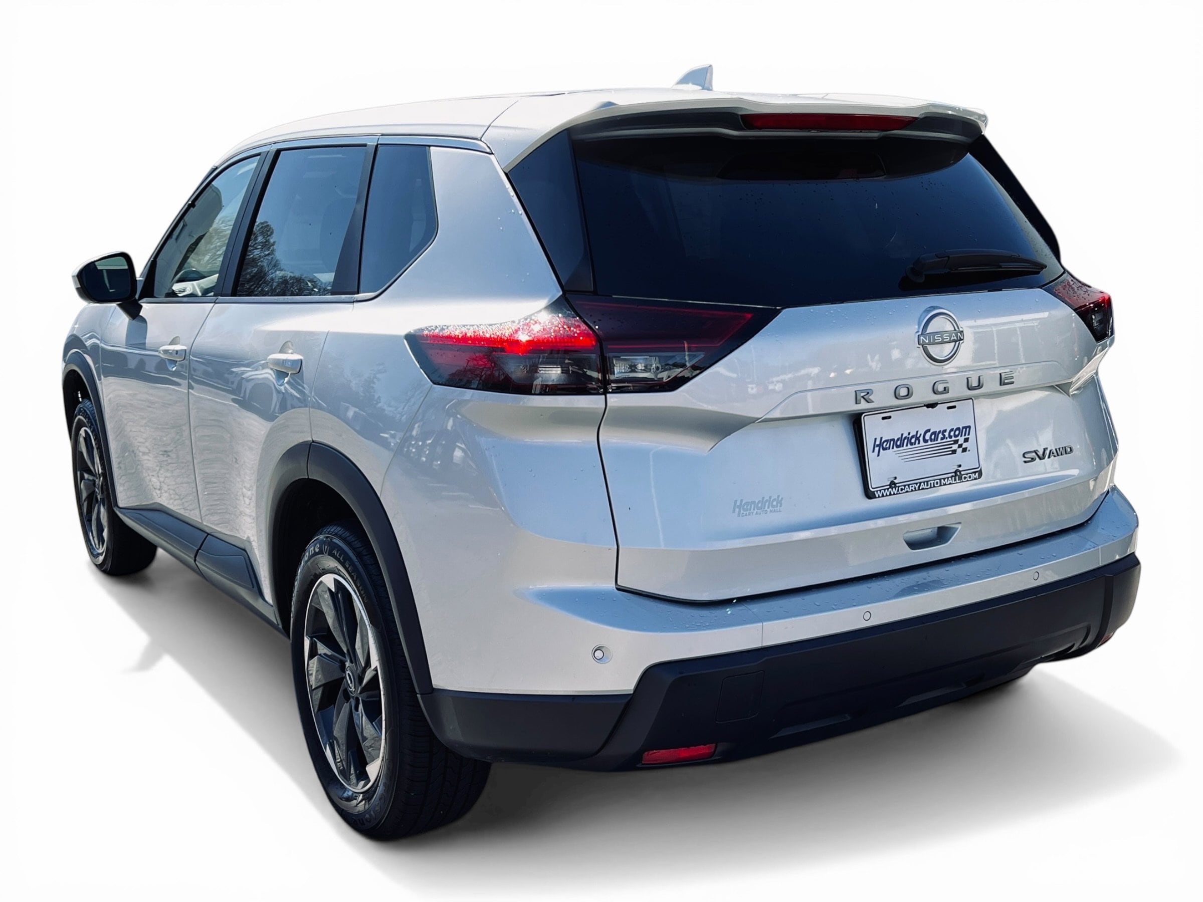 2024 Nissan Rogue SV photo 3