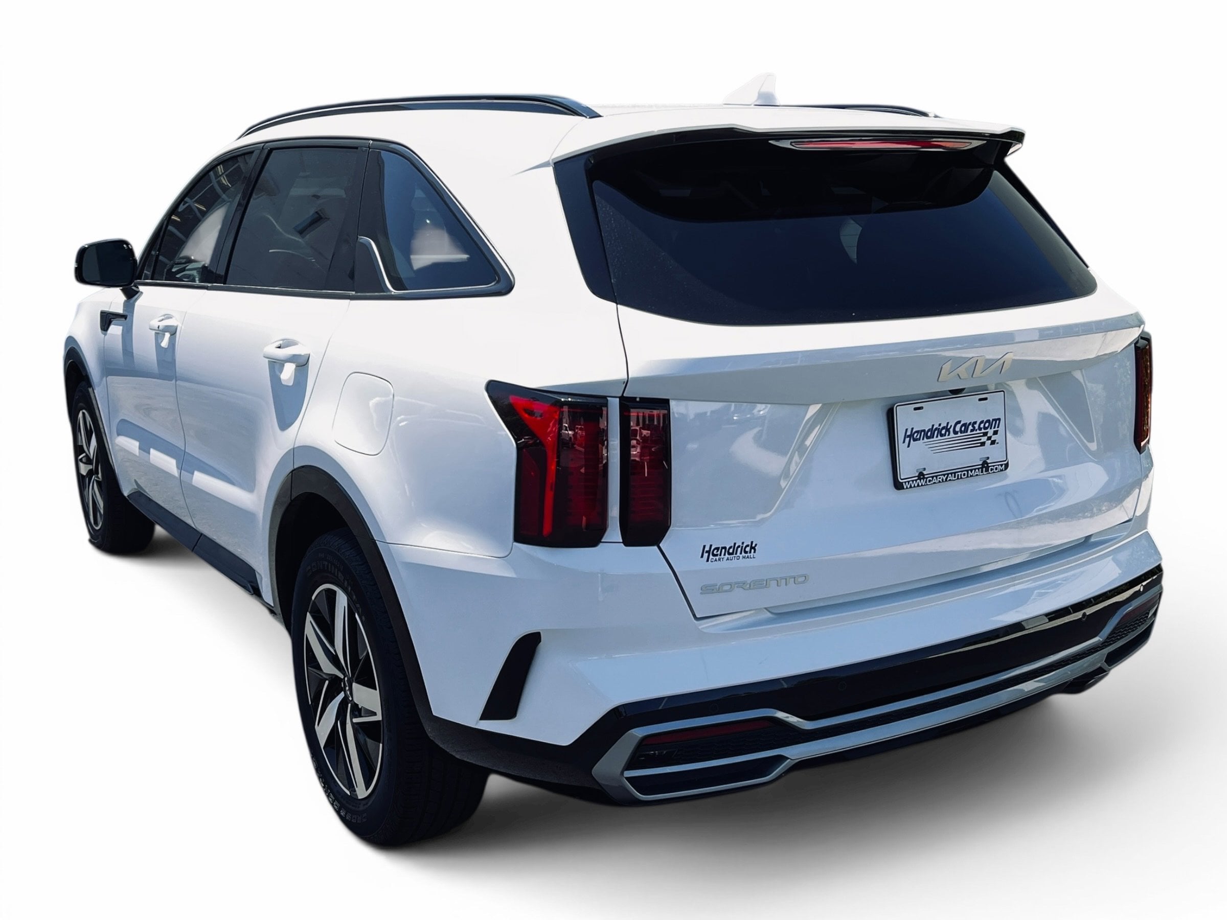 2023 Kia Sorento S photo 3