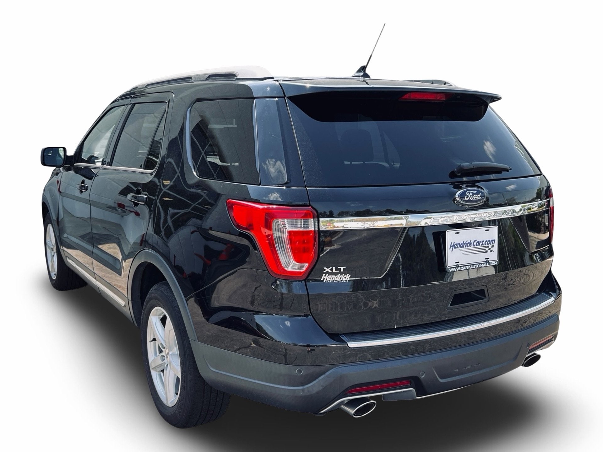 2018 Ford Explorer XLT photo 3